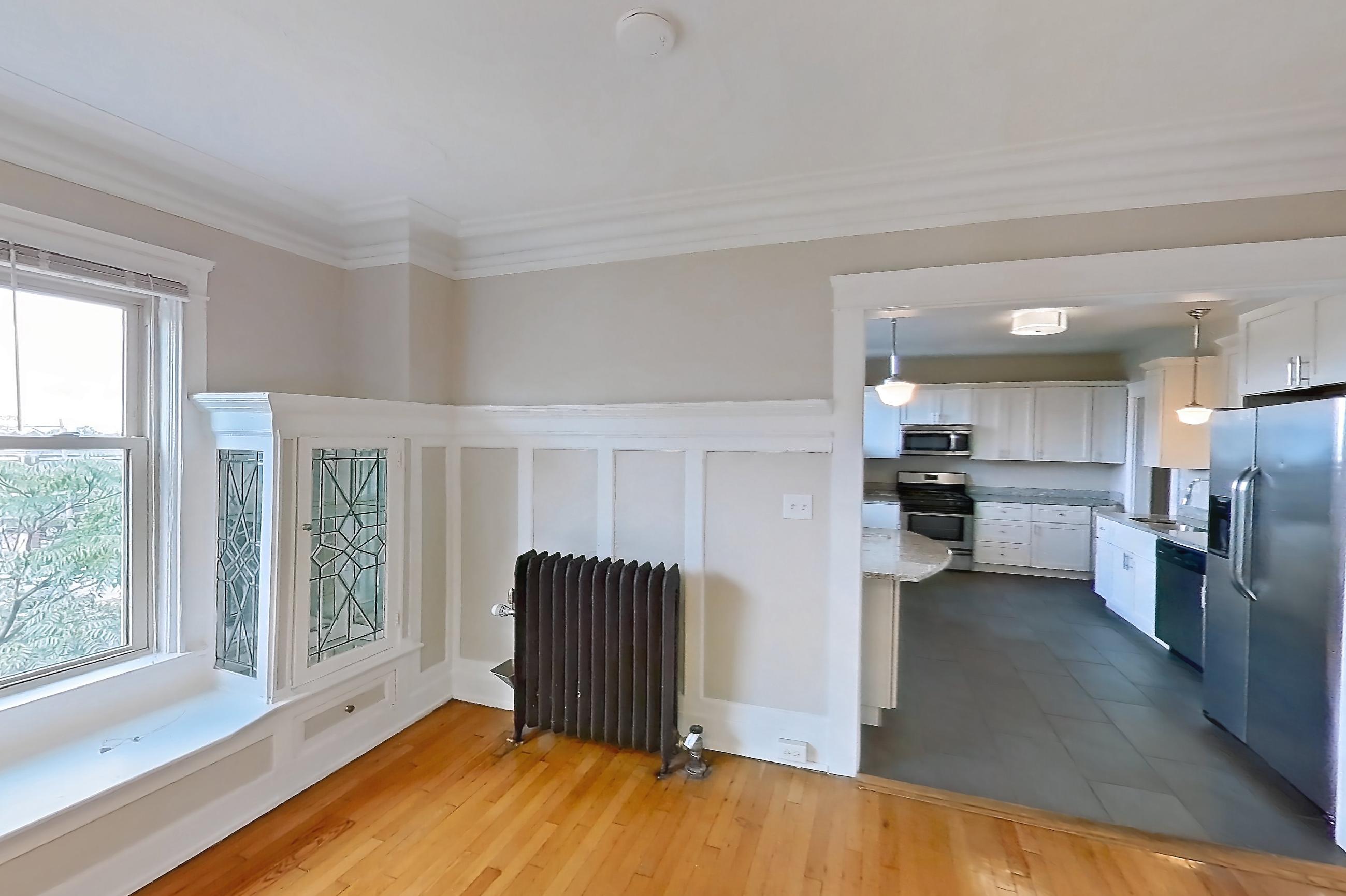 DINING ROOM (representative of this floor plan)