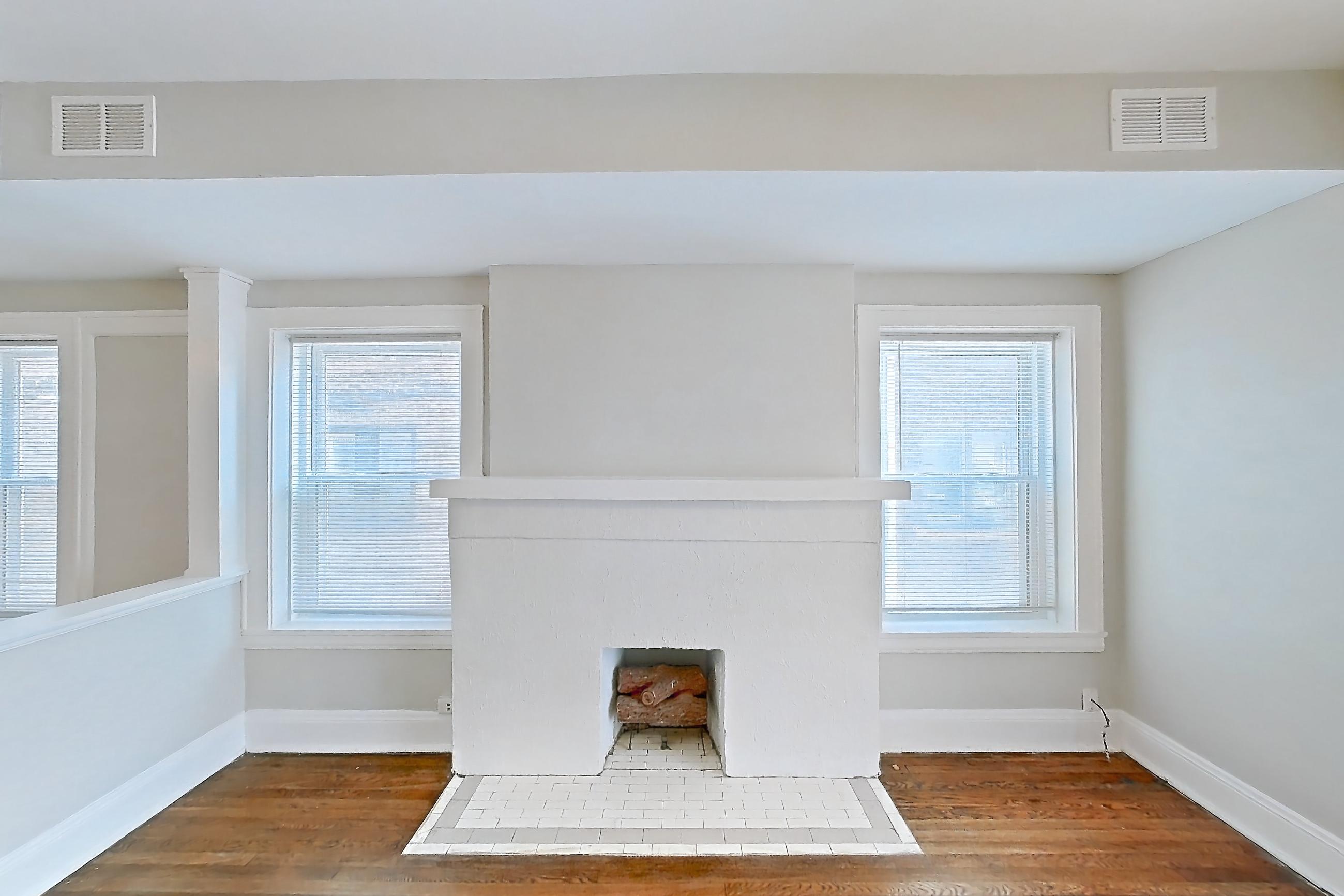 LIVING ROOM (representative of this floor plan)