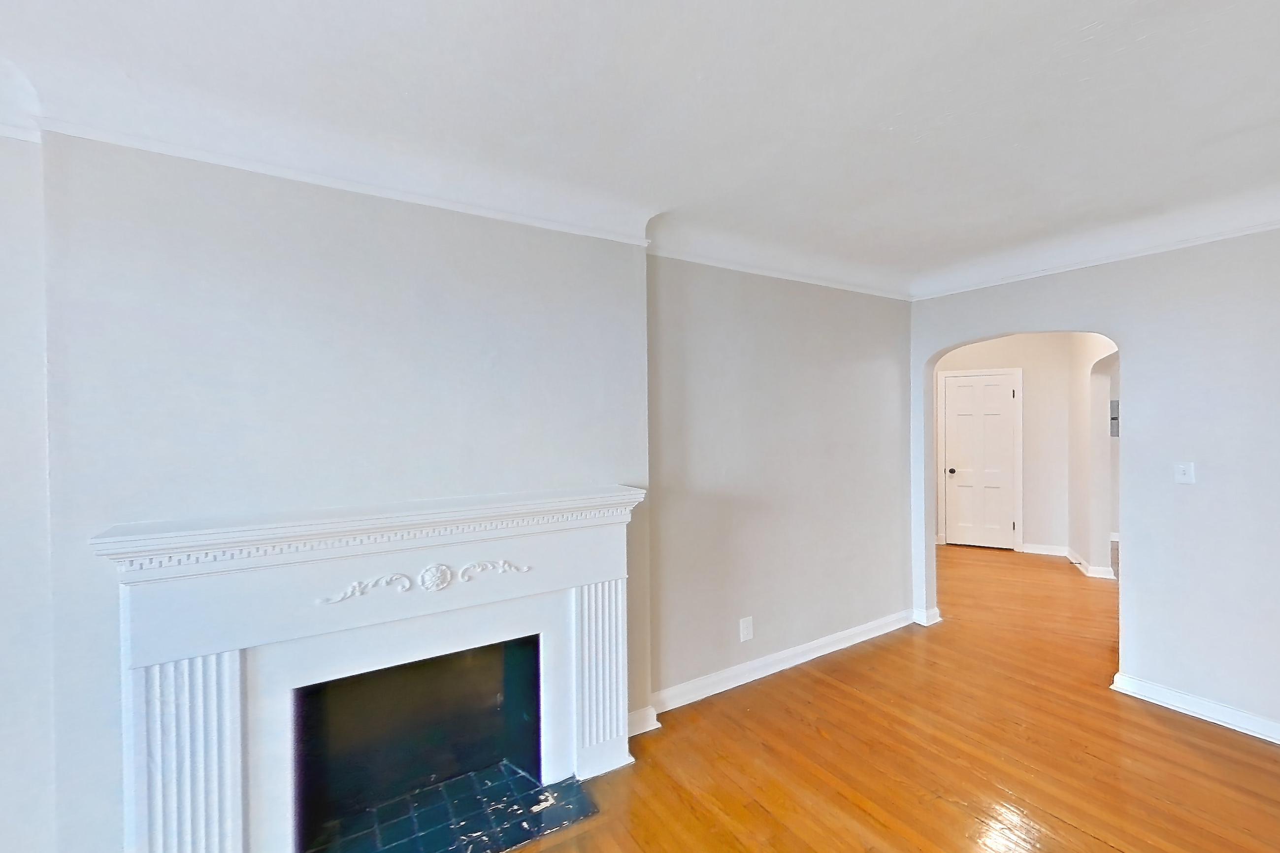 LIVING ROOM (representative of this floor plan)