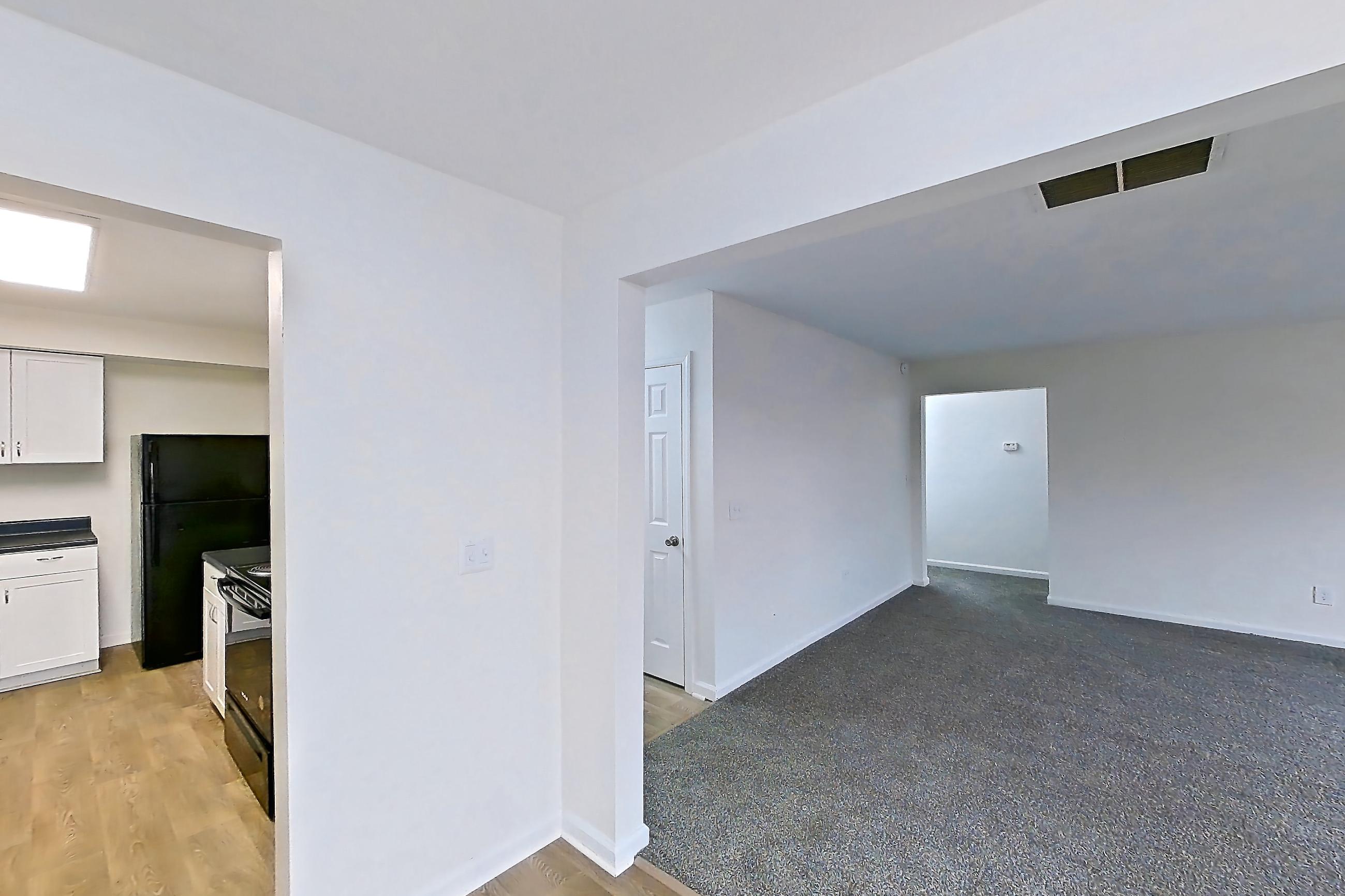 DINING ROOM (representative of this floor plan)