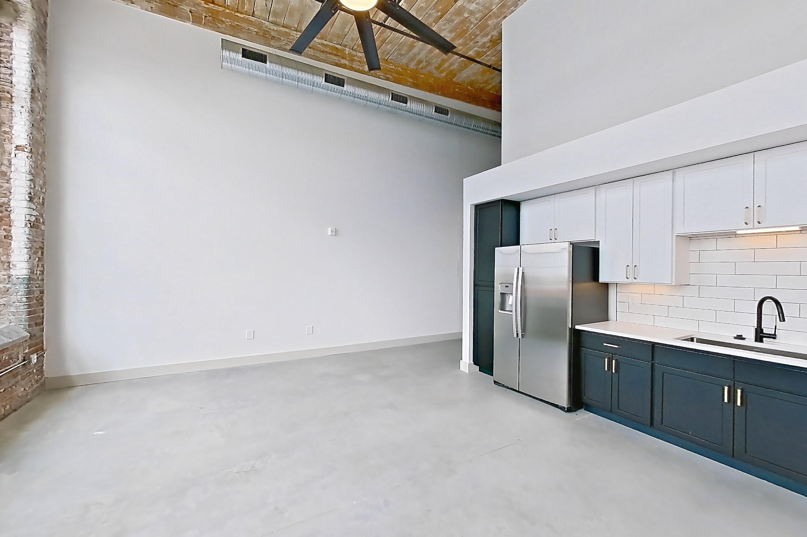 DINING ROOM (representative of this floor plan)