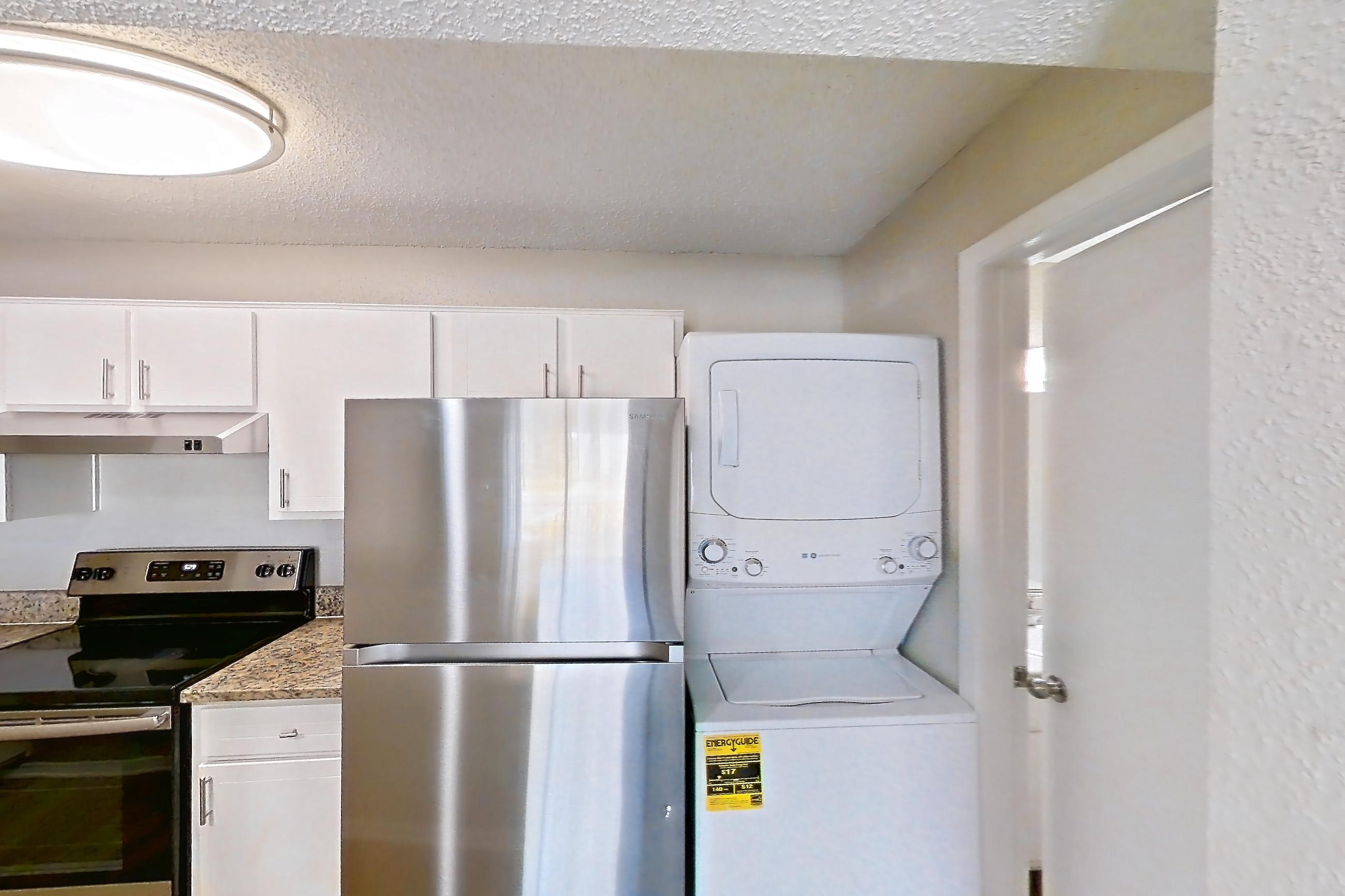 KITCHEN ENTRYWAY