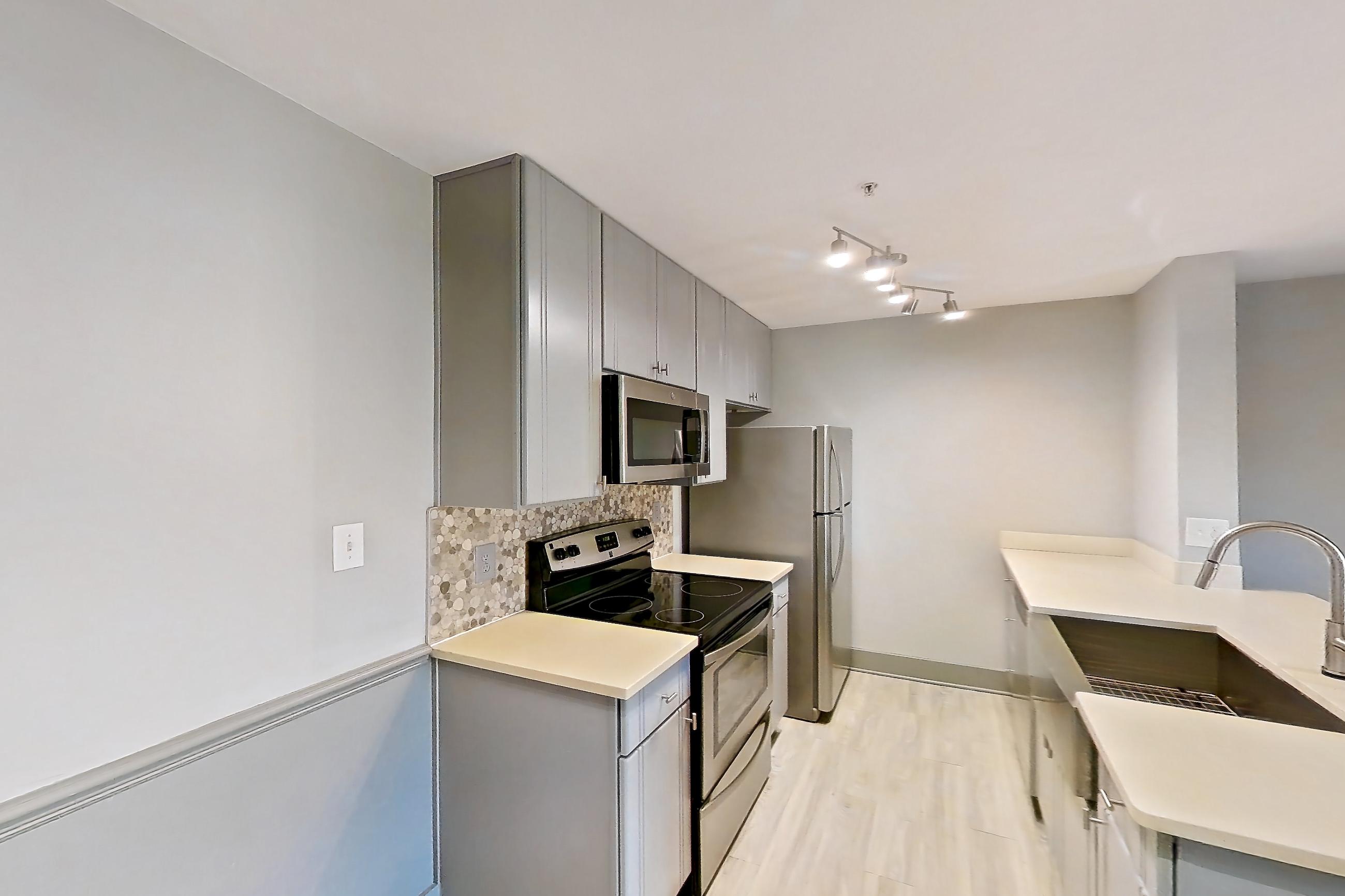 DINING ROOM (representative of this floor plan)