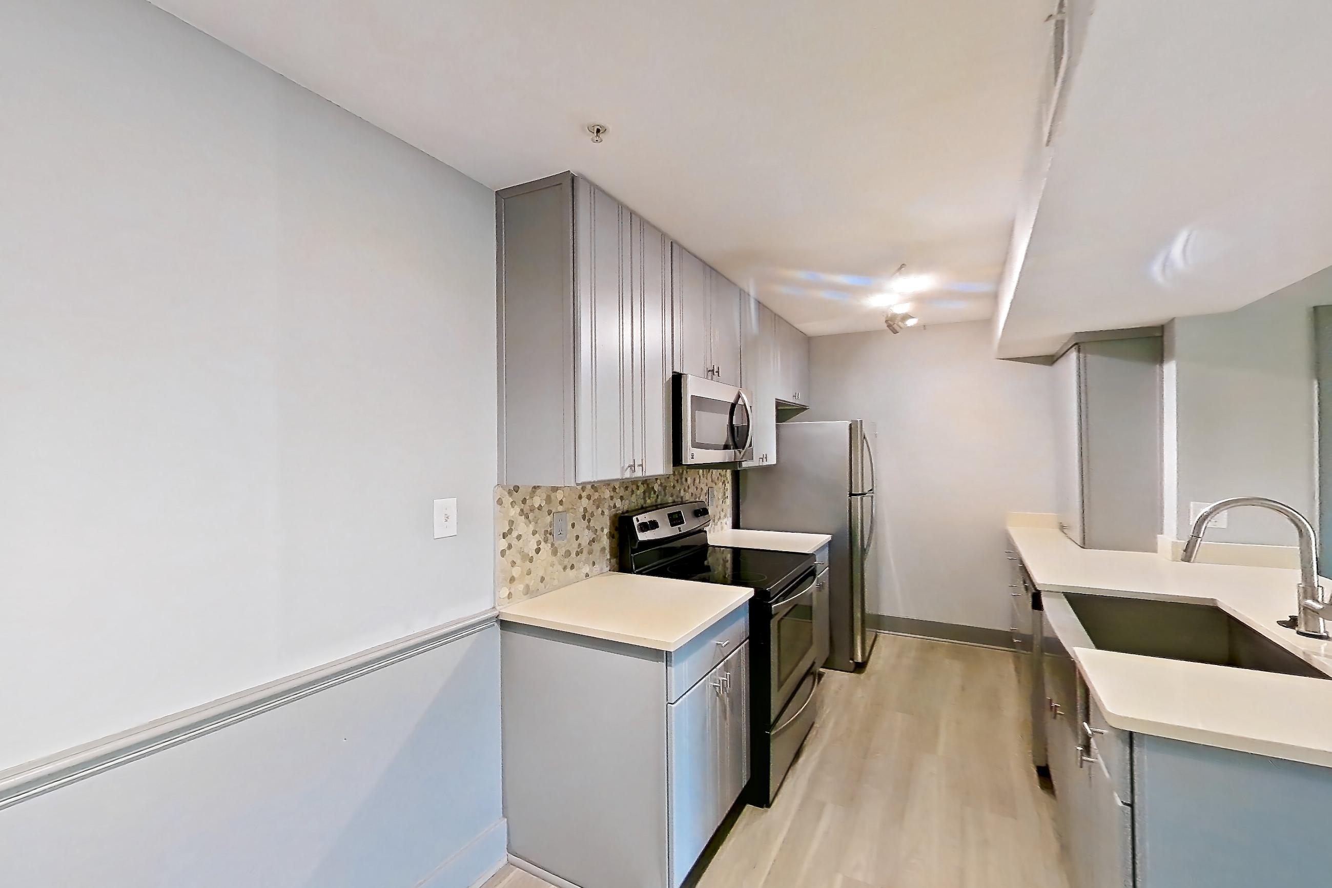 DINING ROOM (representative of this floor plan)