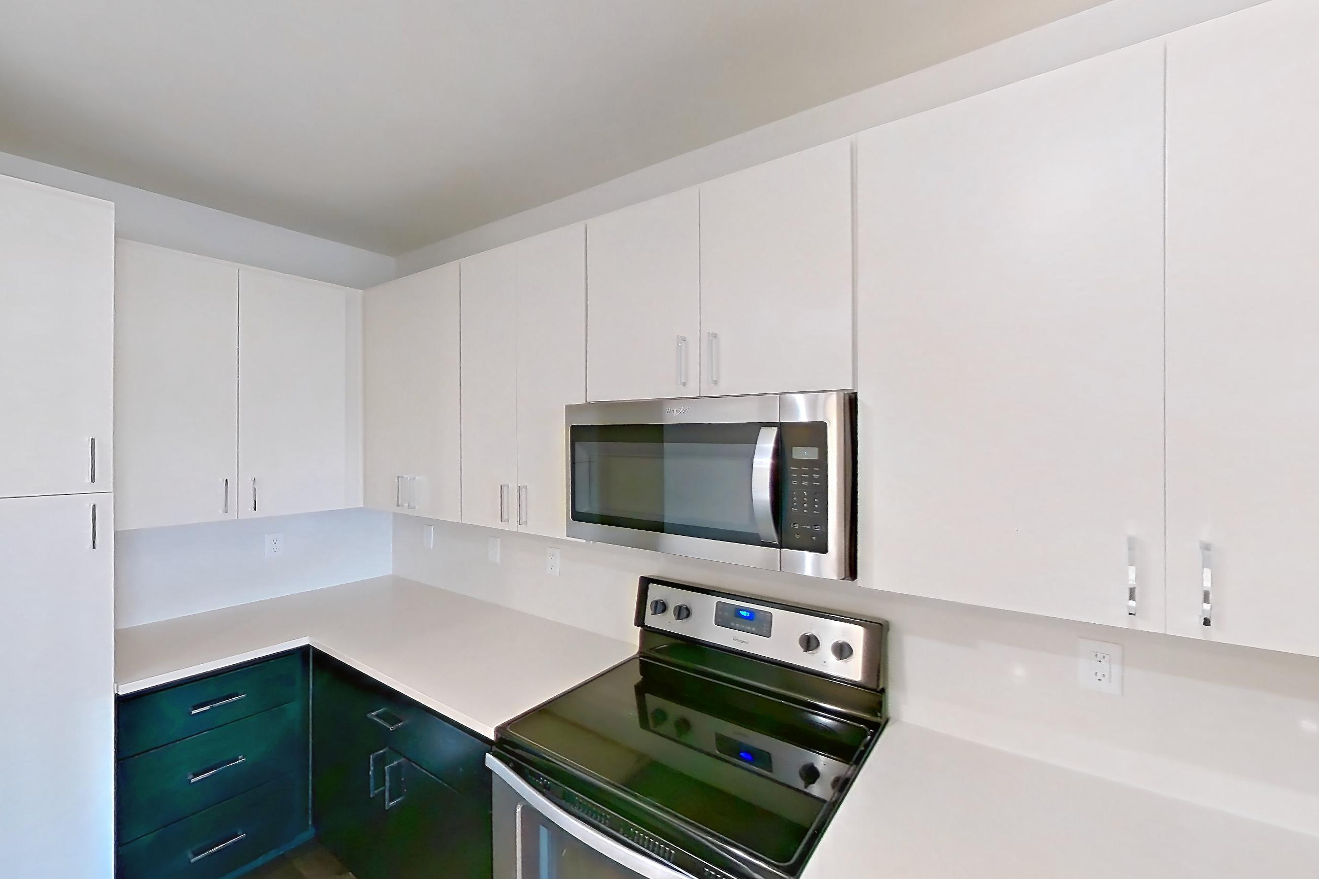 Kitchen in Apartment 2-326 at Cortland Bayport, B1 - Delta North floor plan