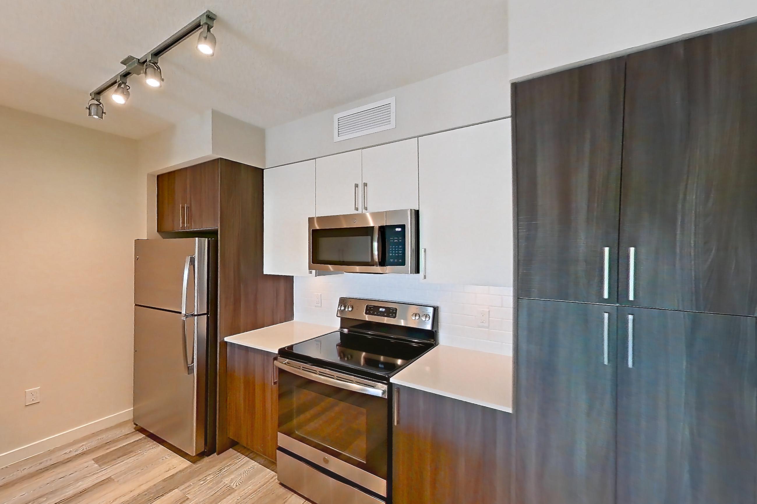 KITCHEN ENTRYWAY (representative of this floor plan)