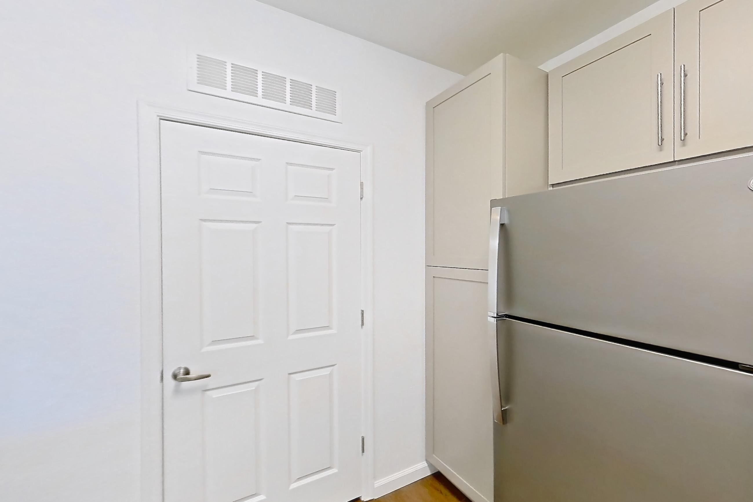 Kitchen in Apartment 2091 at Cortland South Mountain, A1R - Pima floor plan