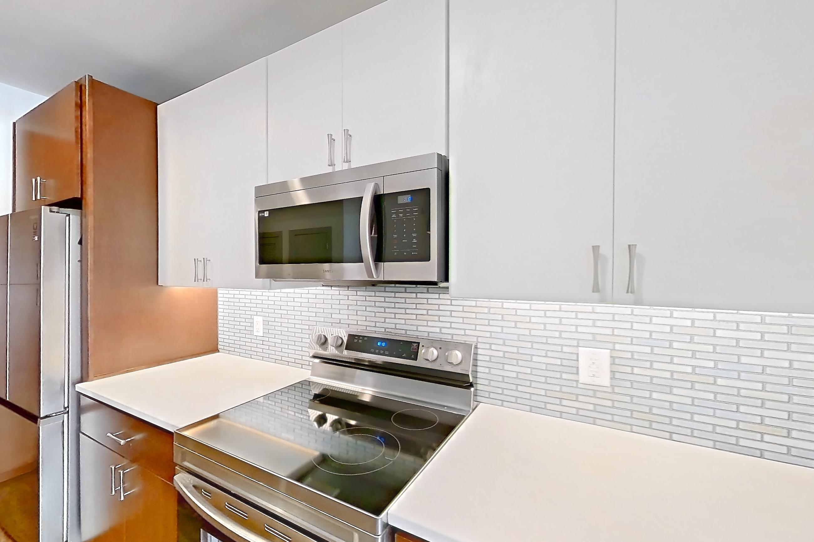 Kitchen in a A8 - Cuddy floor plan apartment, representative of Apartment 6049 at Cortland Westshore