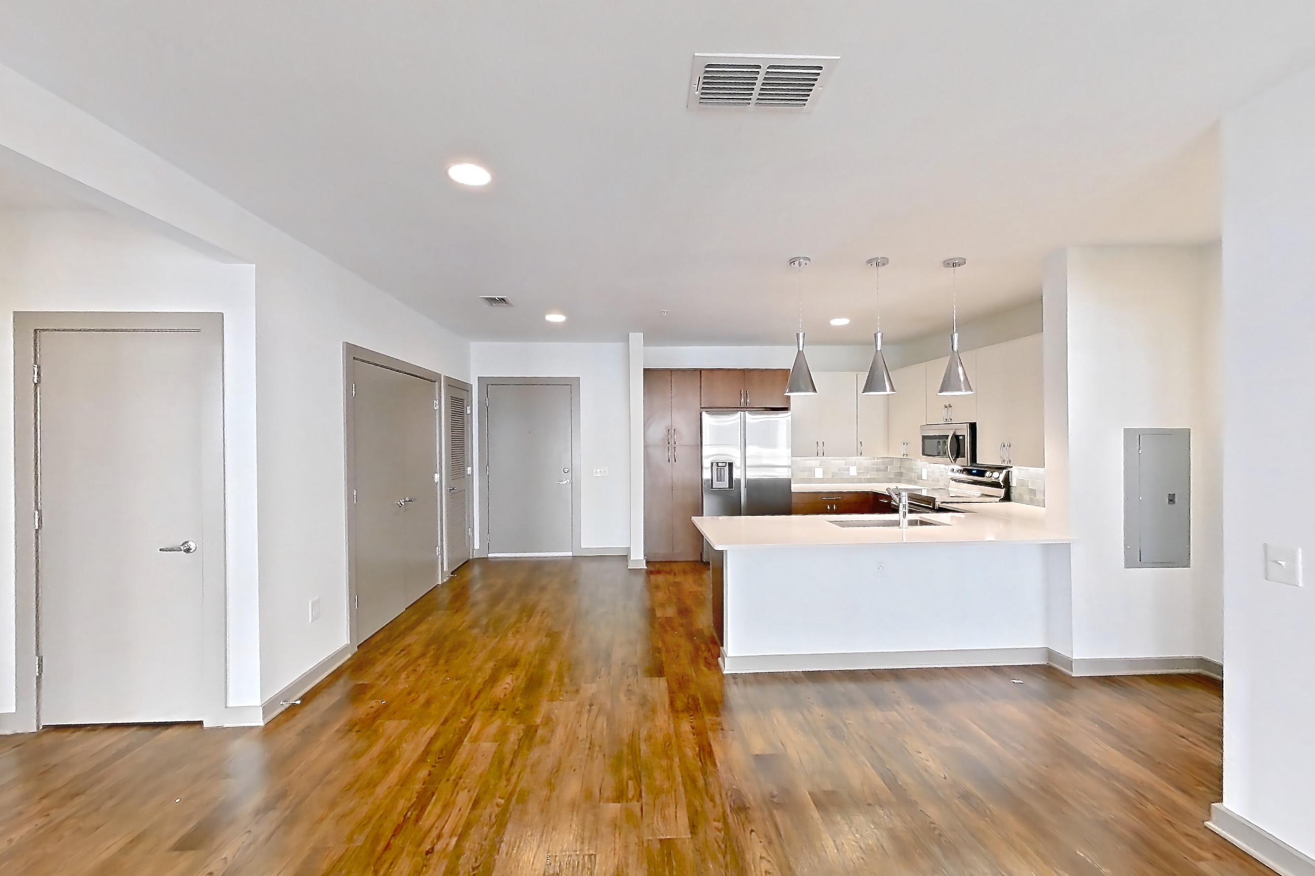 Living space in a B4 - Pontoon floor plan apartment, representative of Apartment 6035 at Cortland Westshore