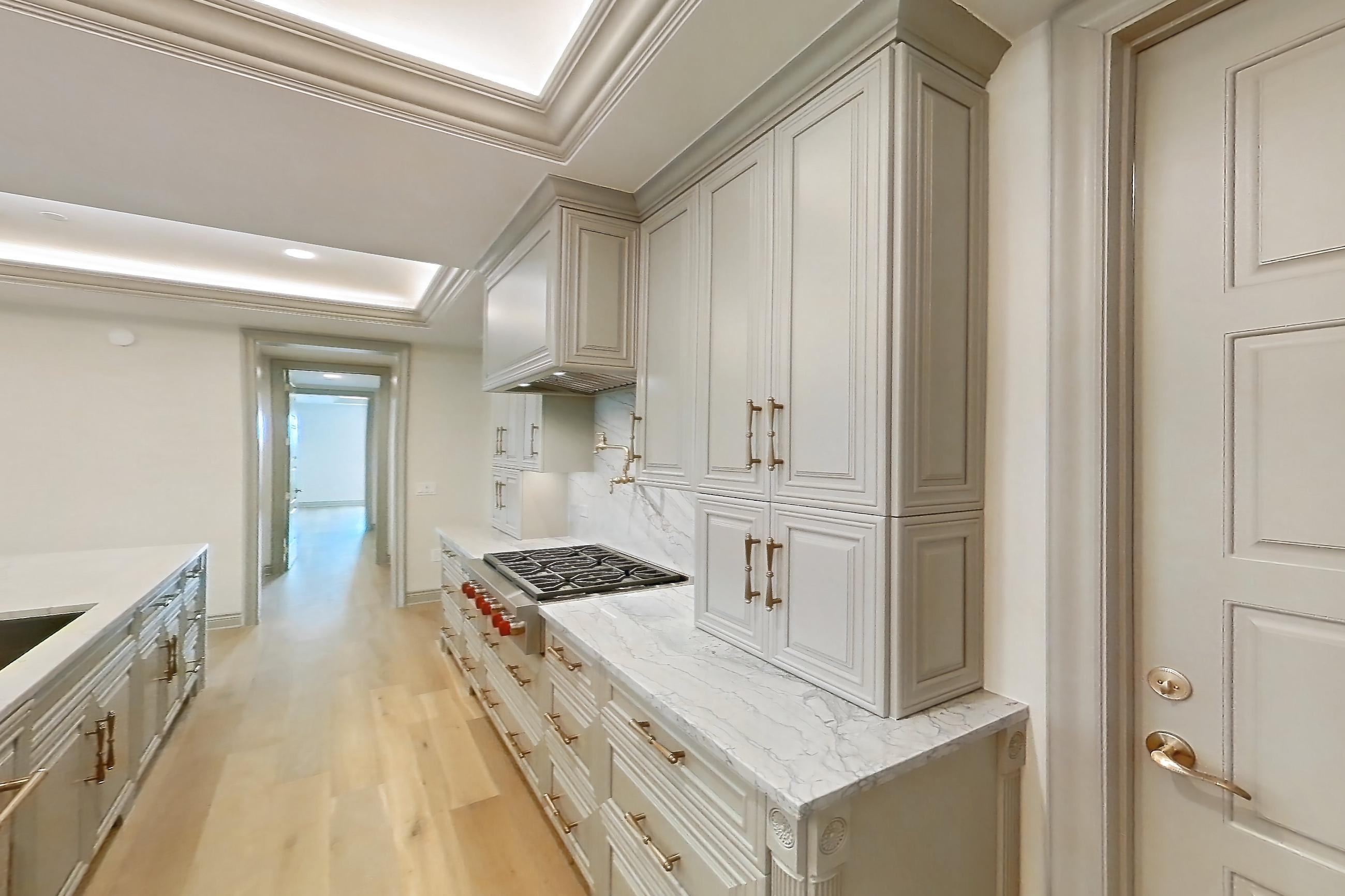 KITCHEN SPACE