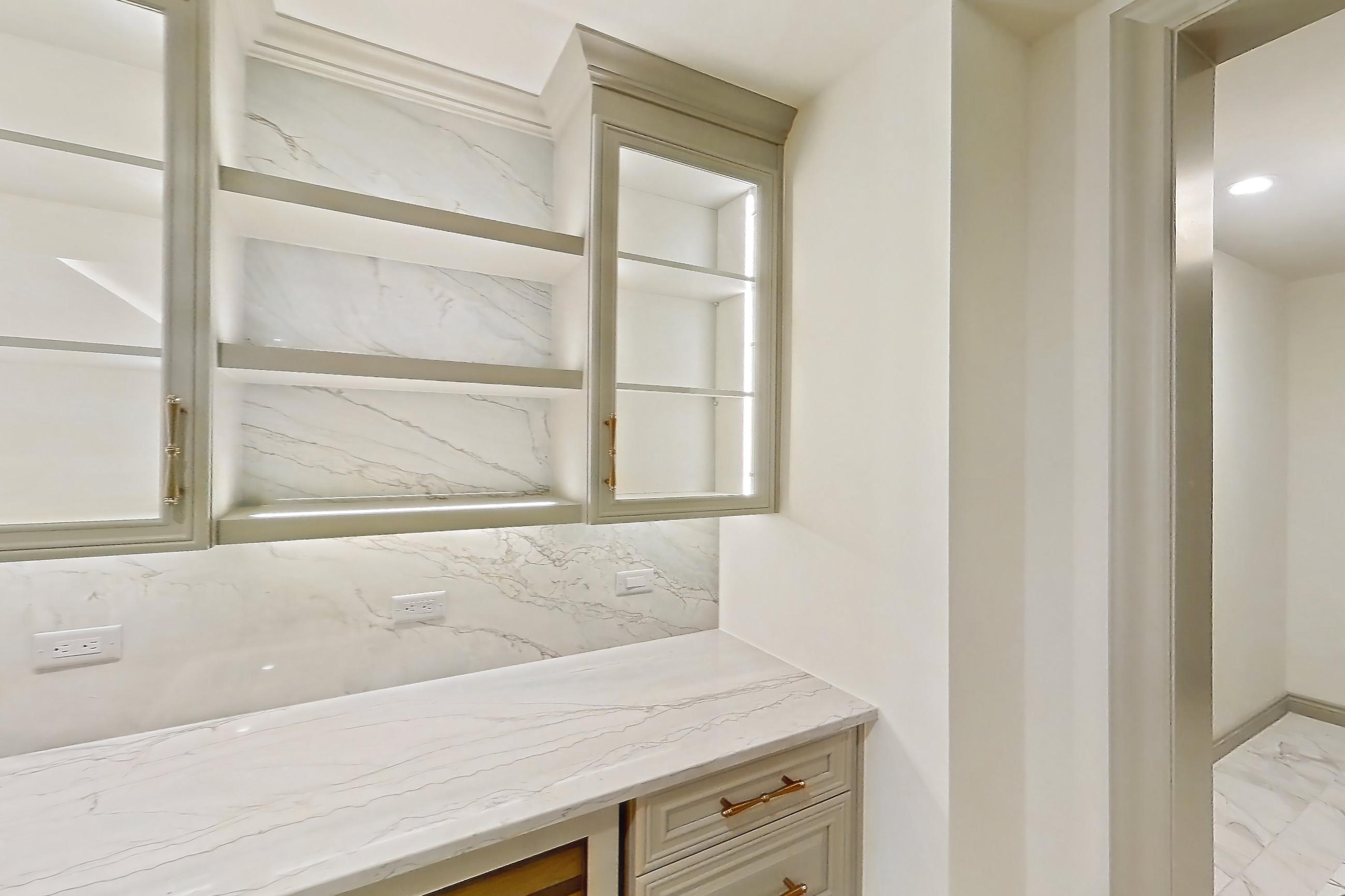KITCHEN SPACE