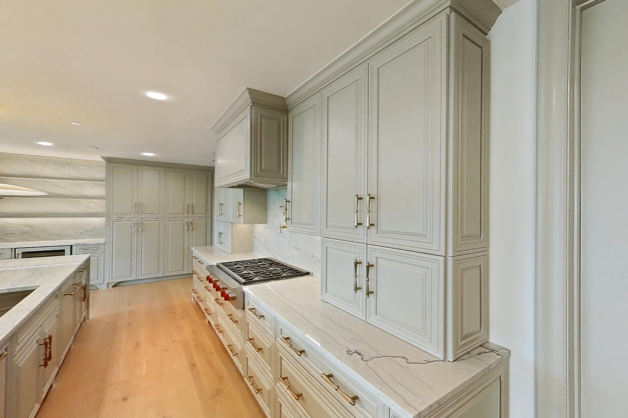 KITCHEN SPACE 2