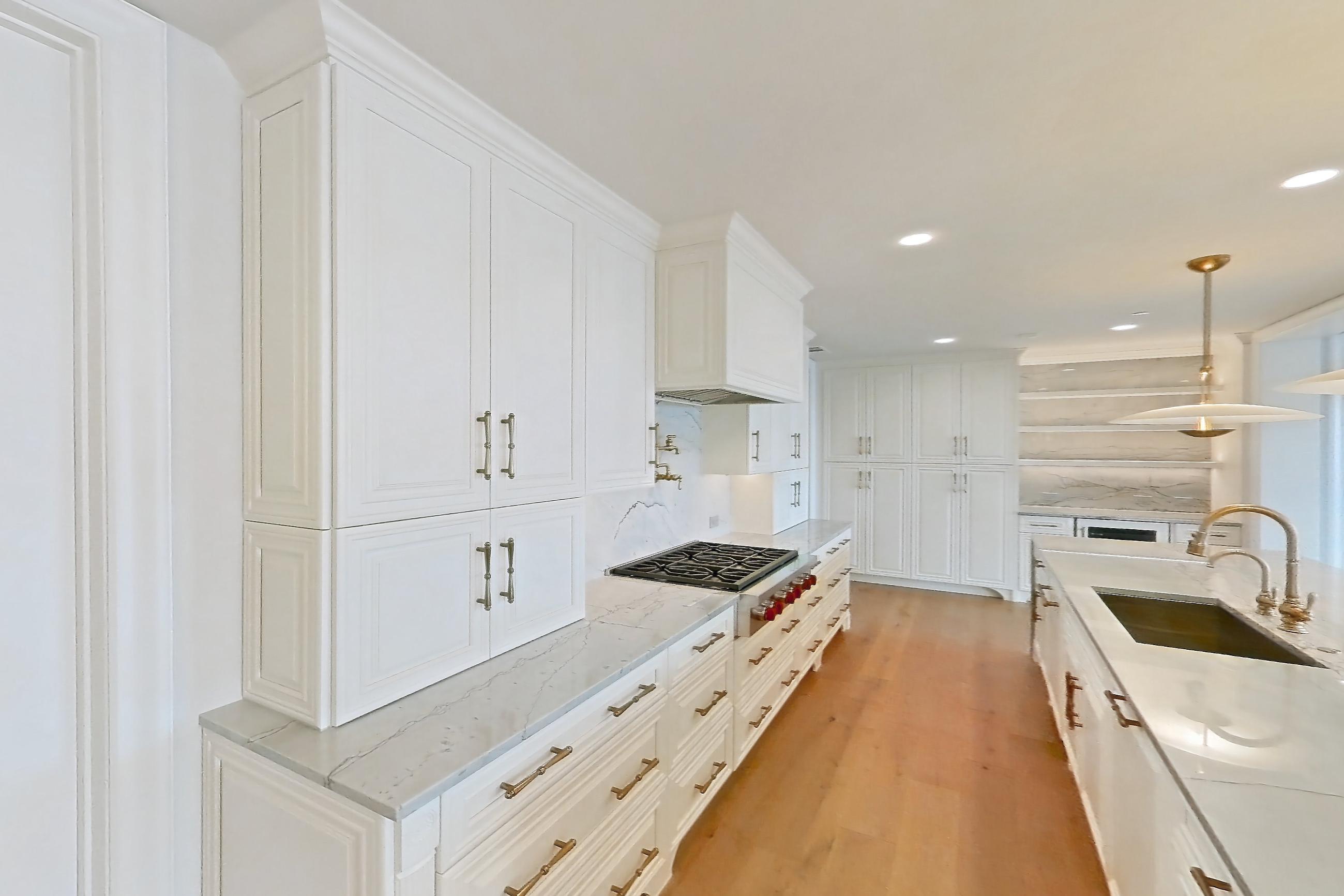 KITCHEN SPACE 2
