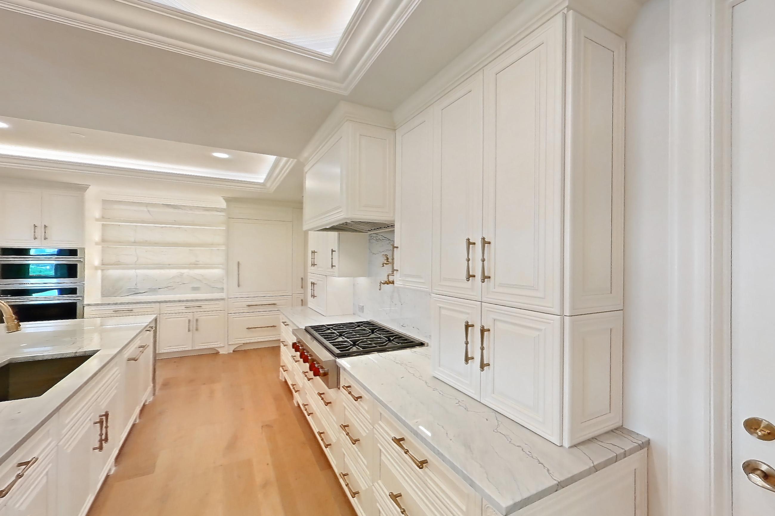 KITCHEN SPACE 2