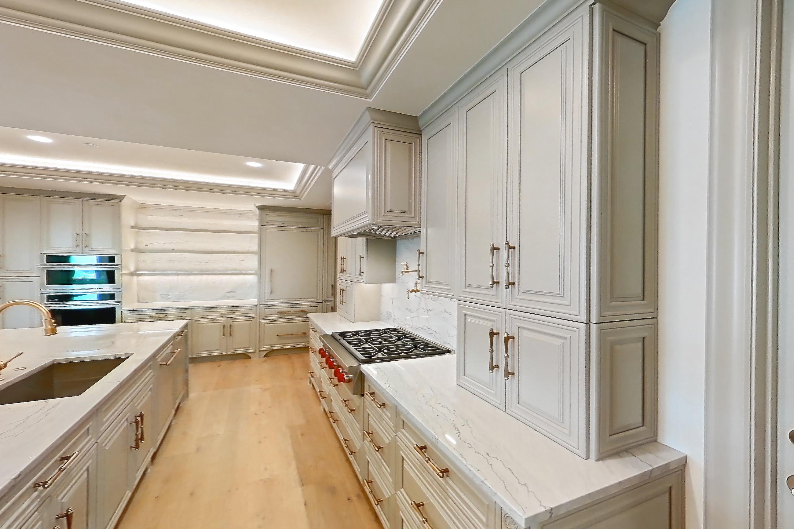 KITCHEN SPACE 2