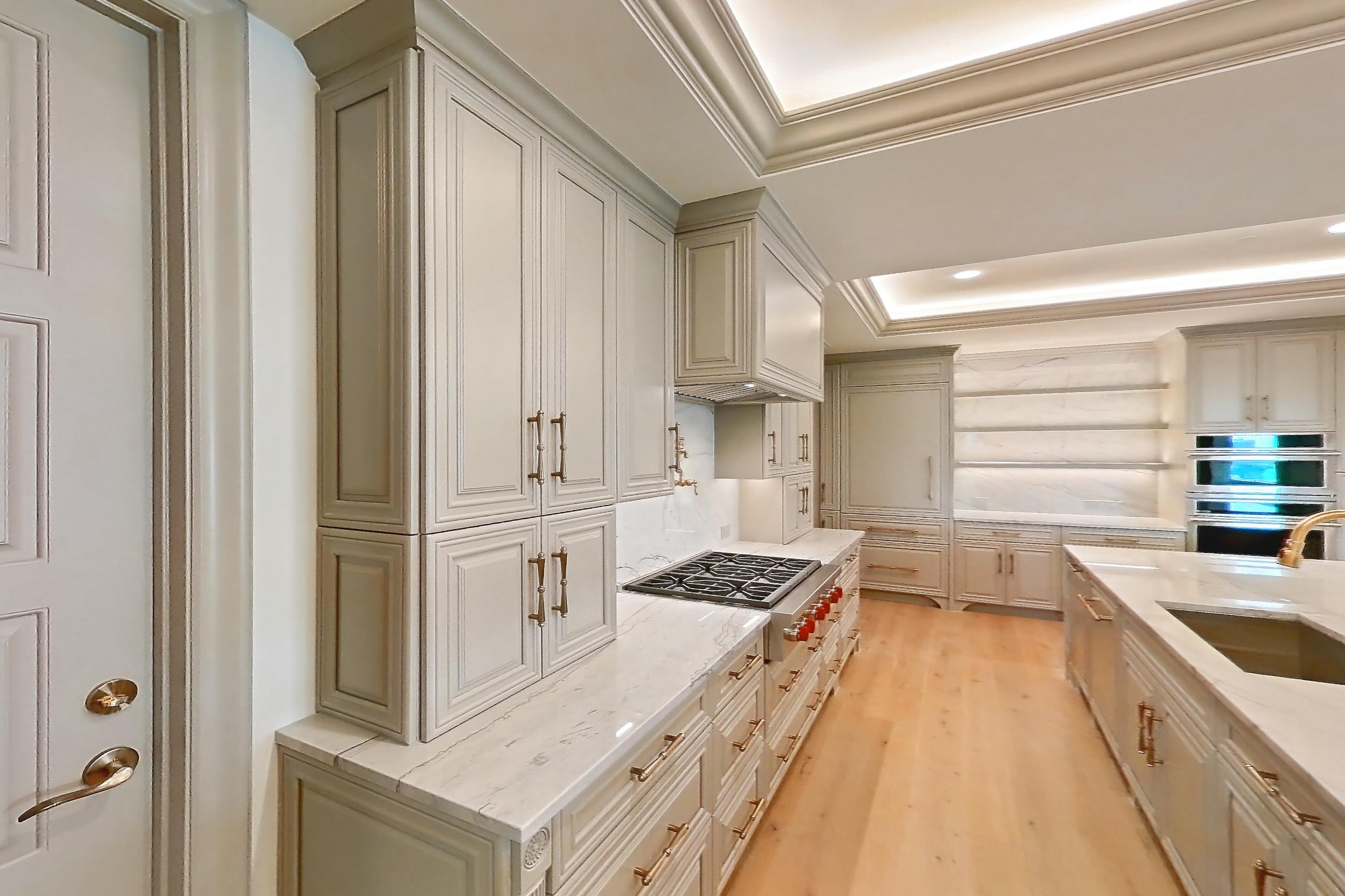 KITCHEN SPACE 2