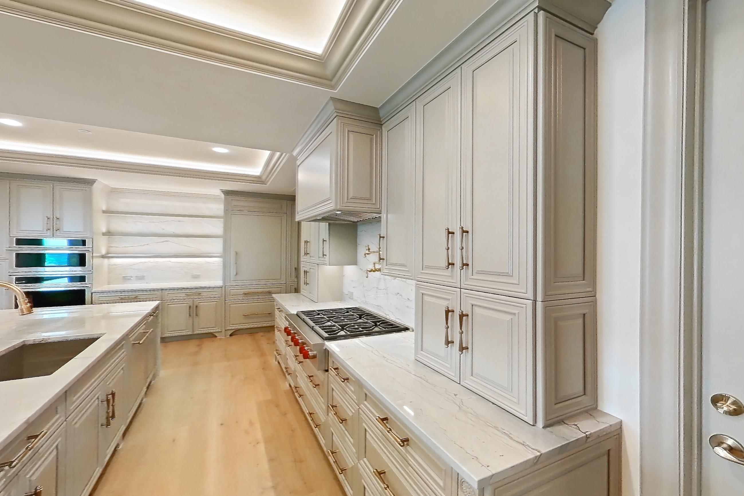 KITCHEN SPACE 2