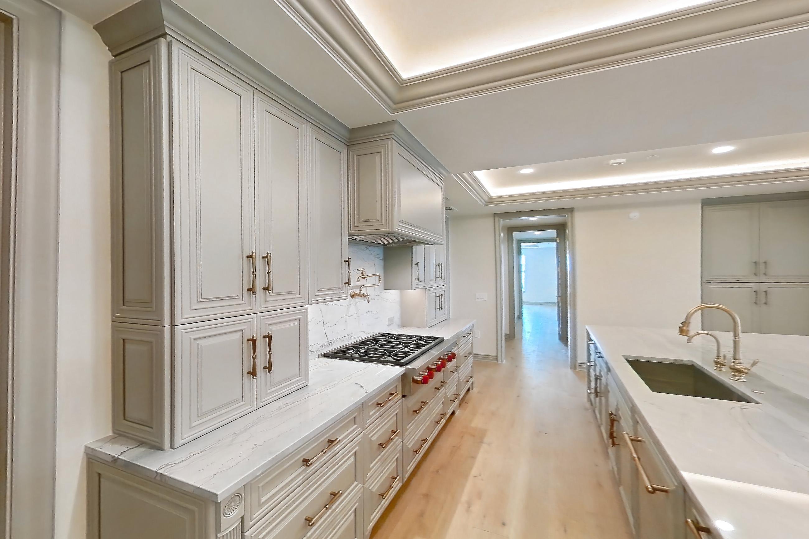 KITCHEN SPACE