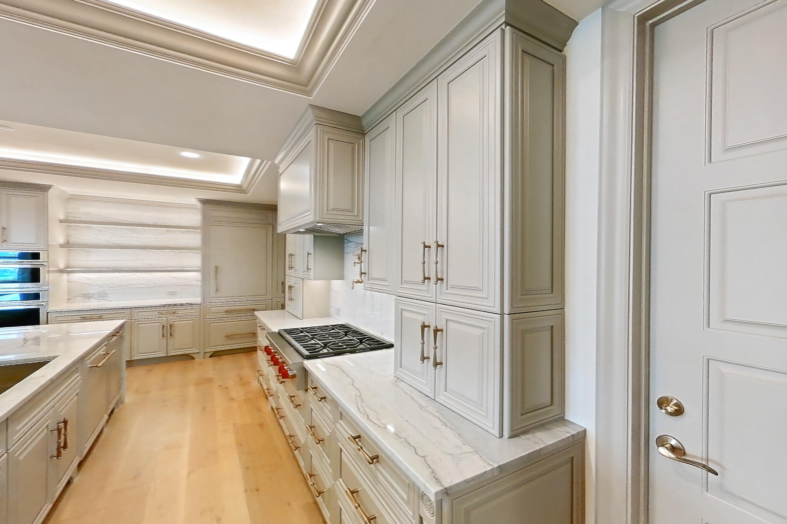 KITCHEN SPACE 2