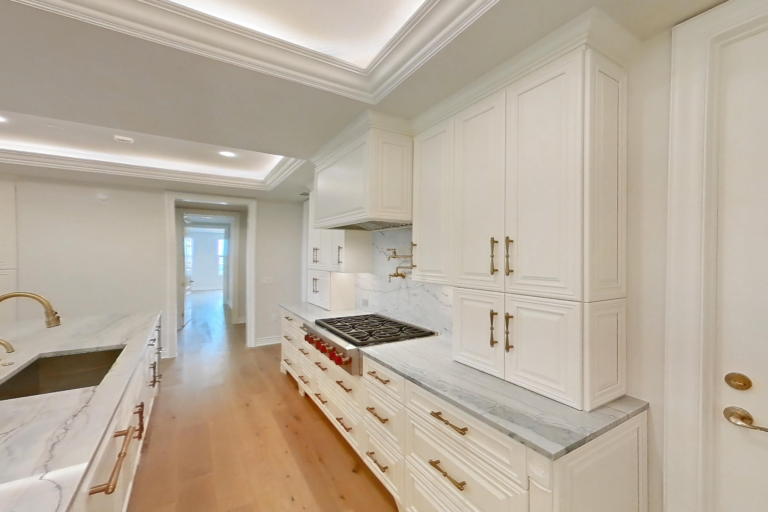 KITCHEN SPACE