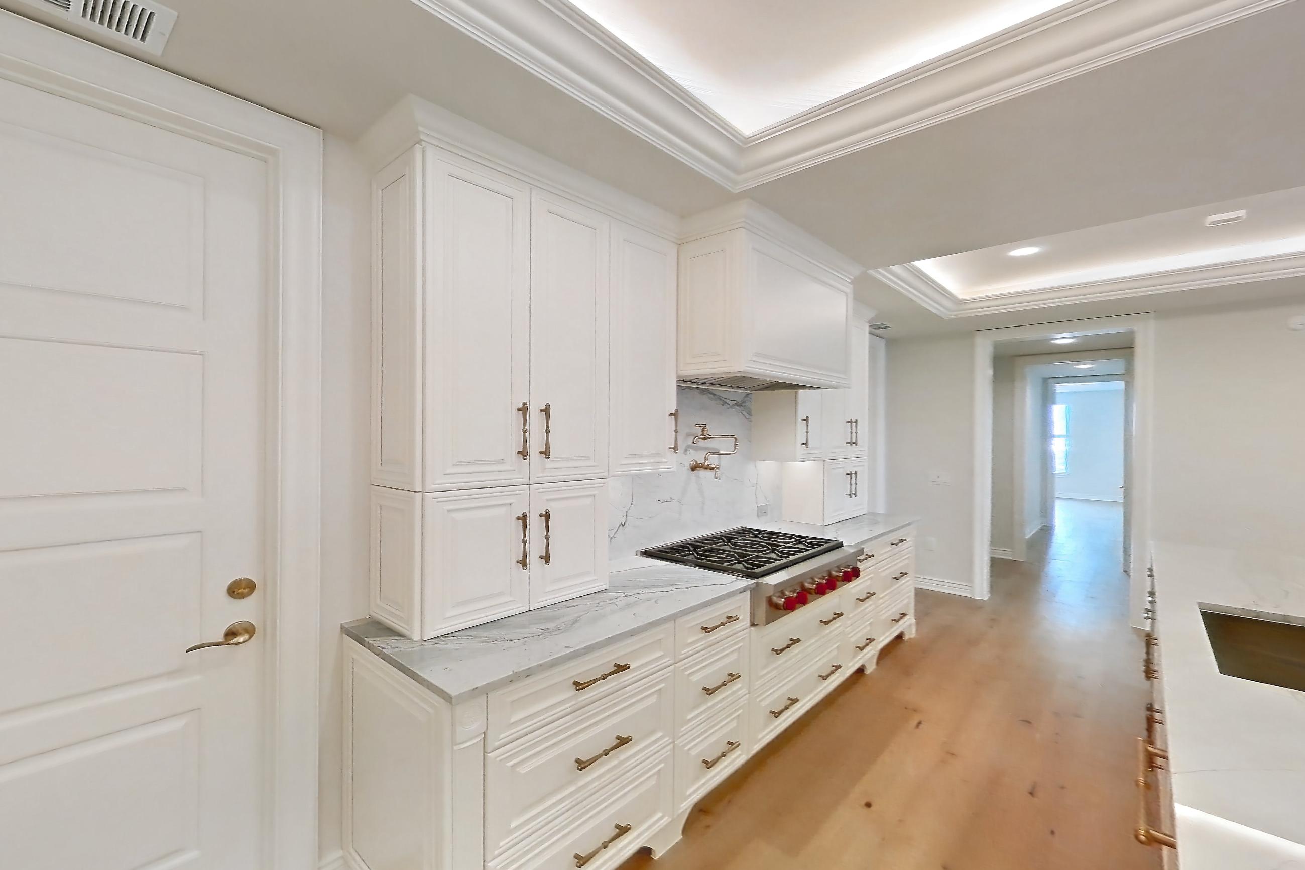 KITCHEN SPACE