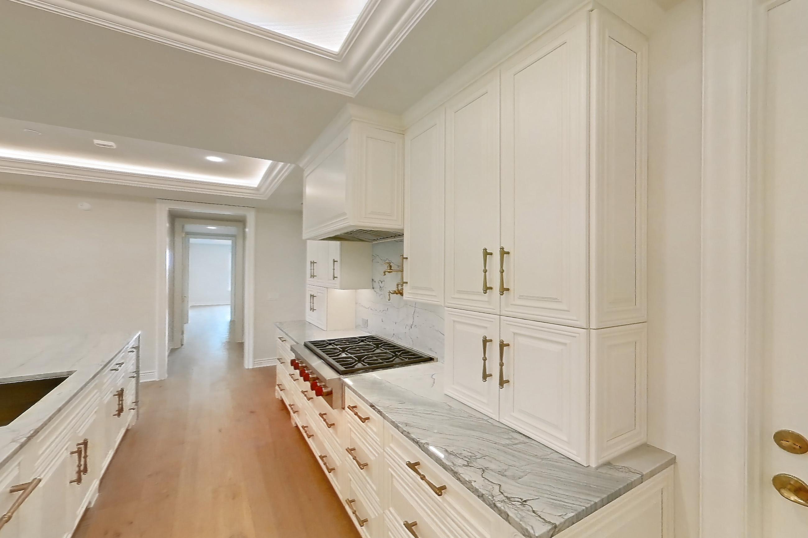 KITCHEN SPACE