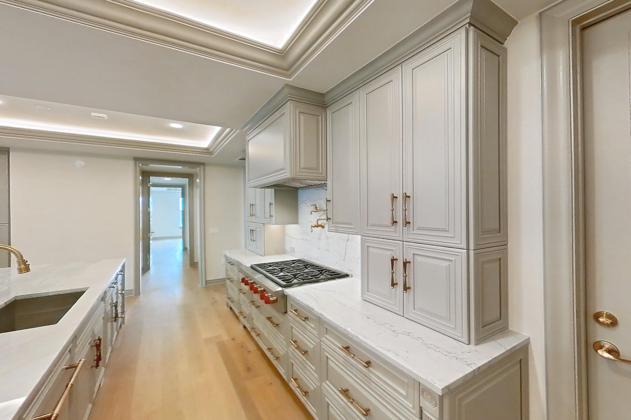KITCHEN SPACE