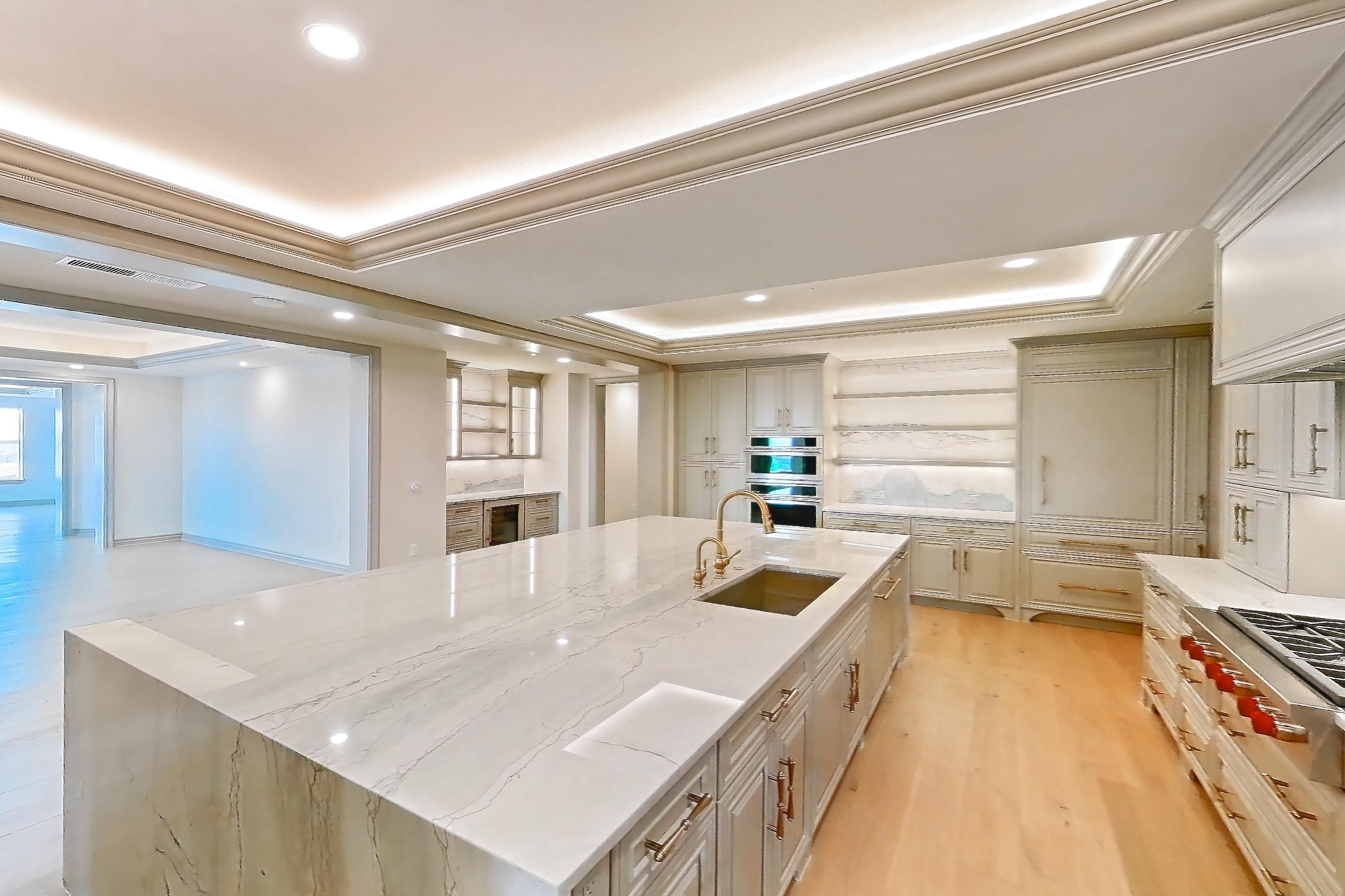 KITCHEN SPACE 2