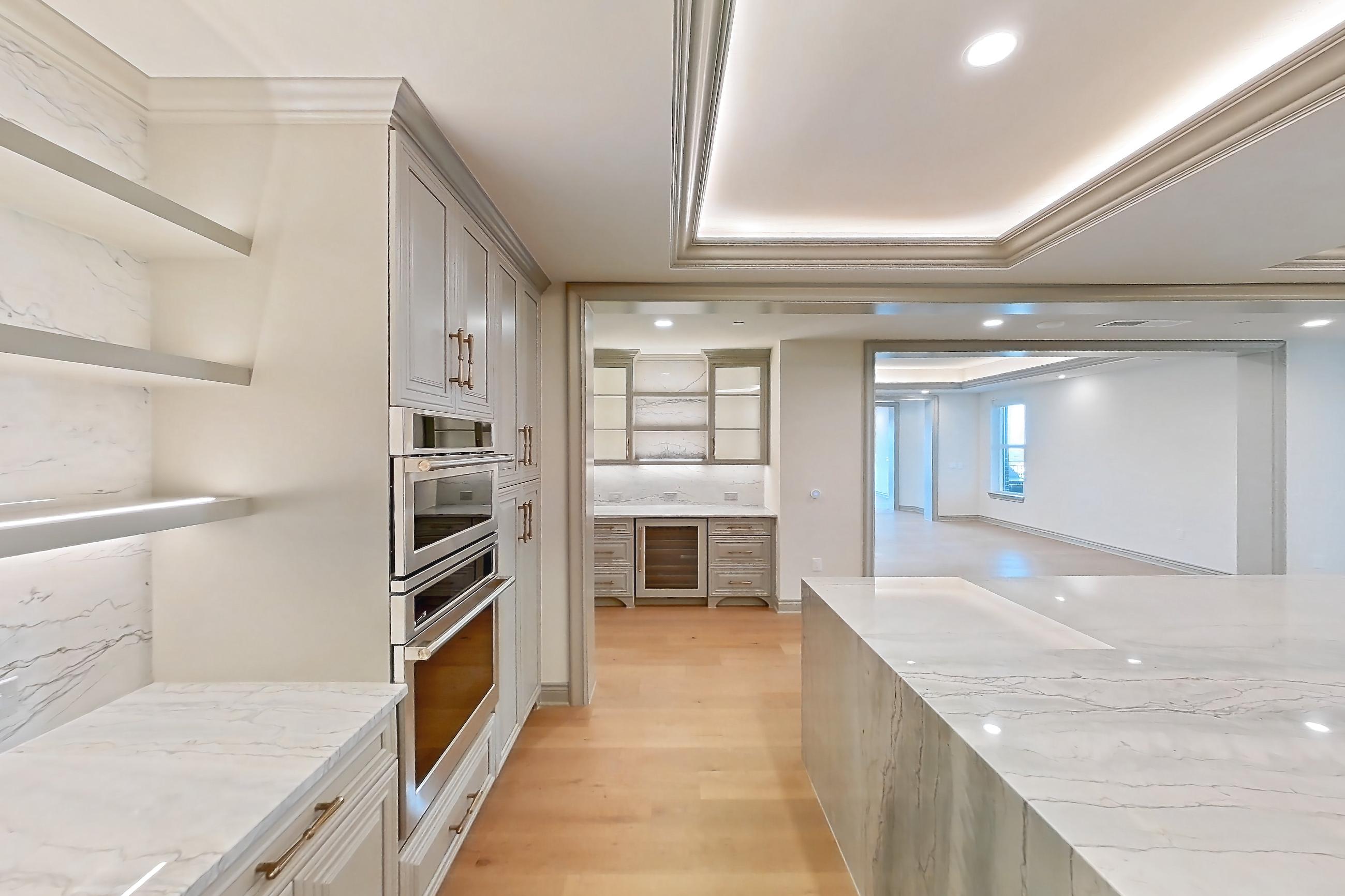 KITCHEN SPACE
