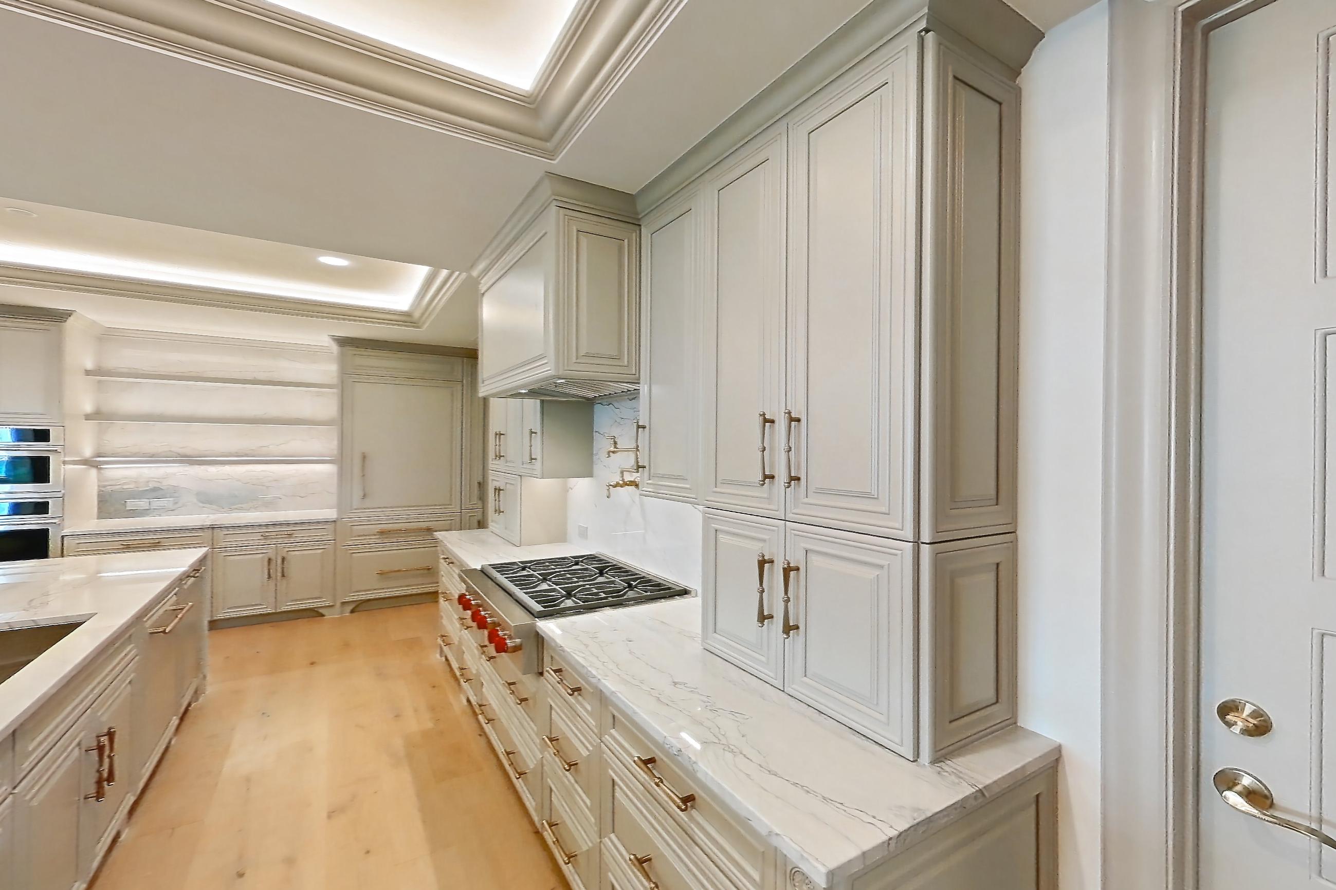 KITCHEN SPACE 2