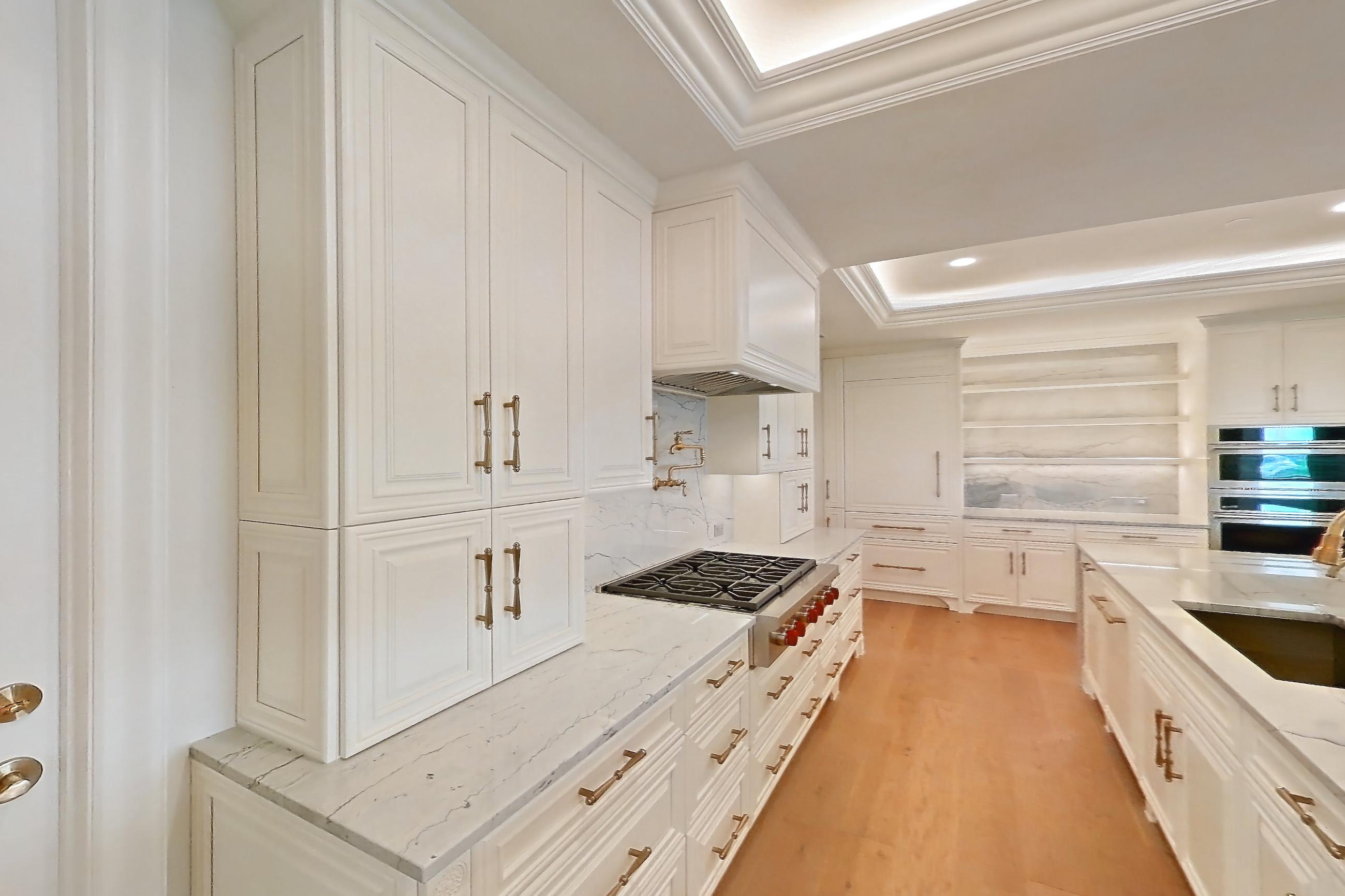 KITCHEN SPACE 2