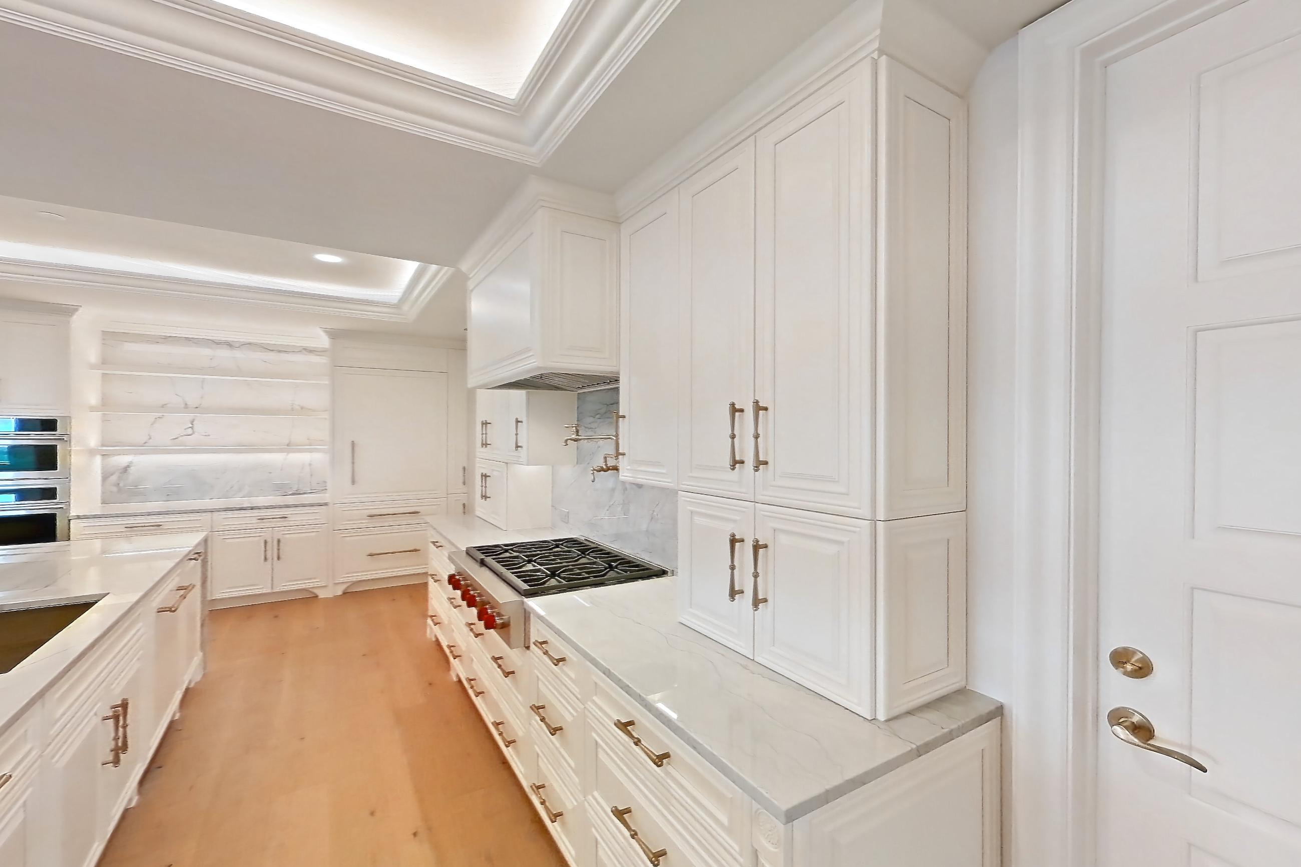 KITCHEN SPACE 2