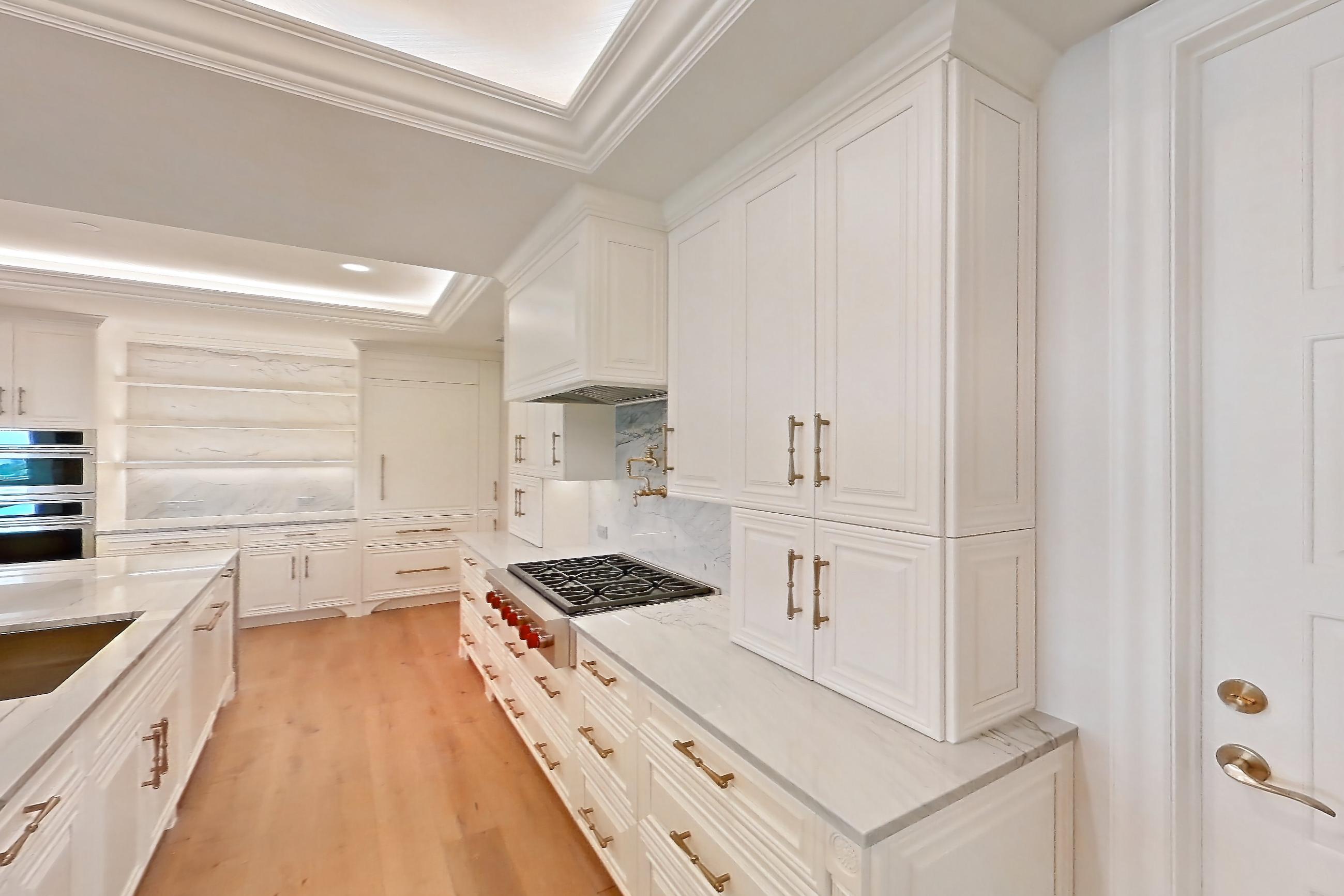 KITCHEN SPACE 2