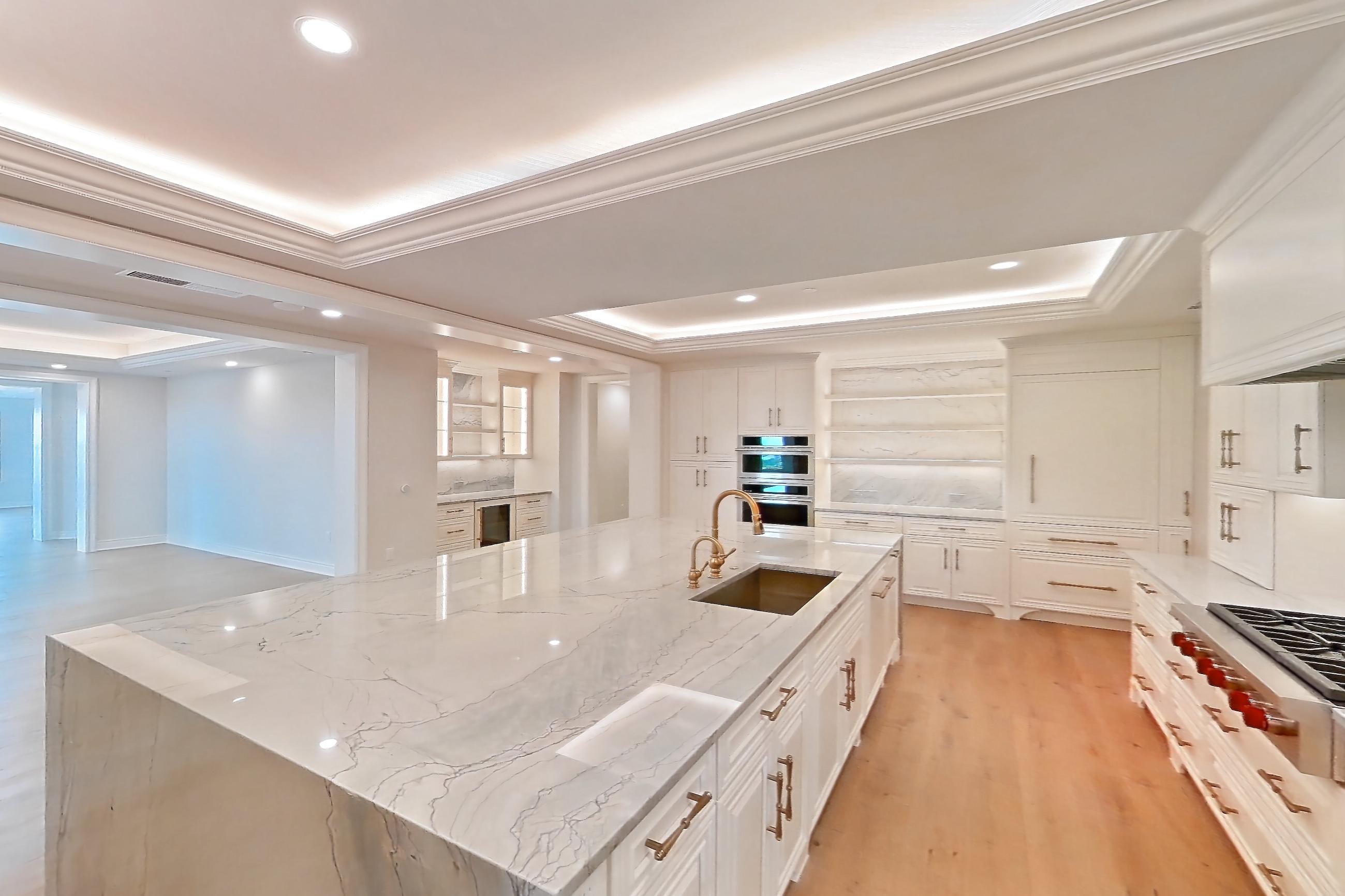 KITCHEN SPACE 2