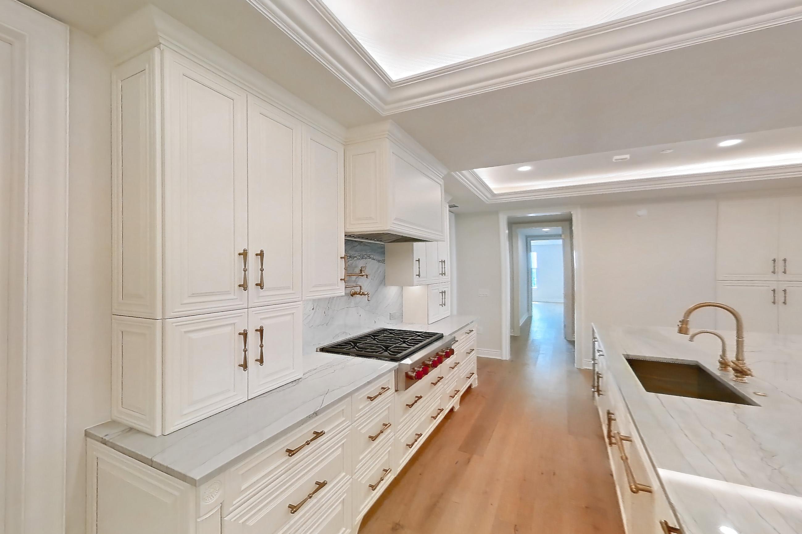 KITCHEN SPACE
