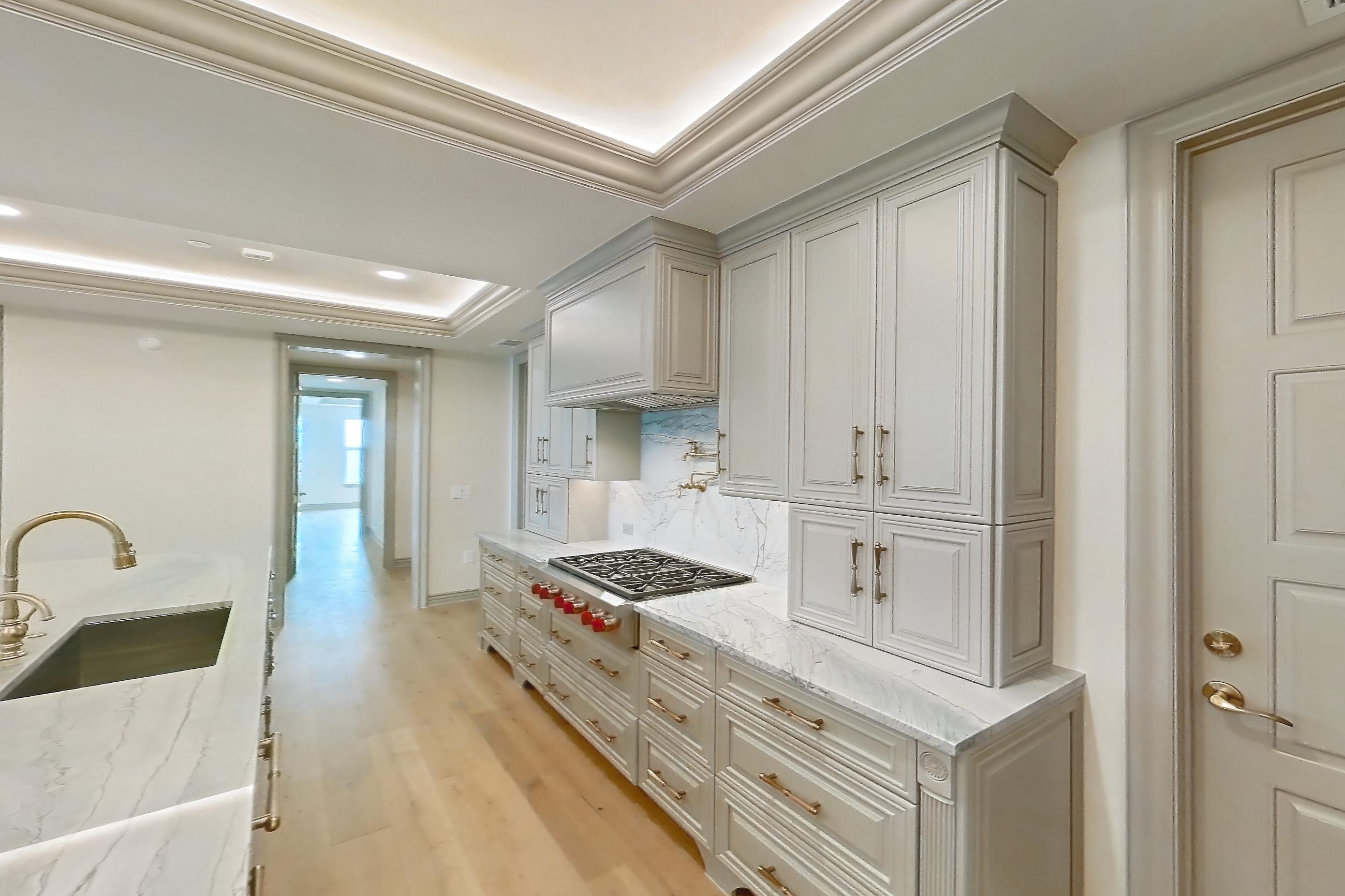 KITCHEN SPACE