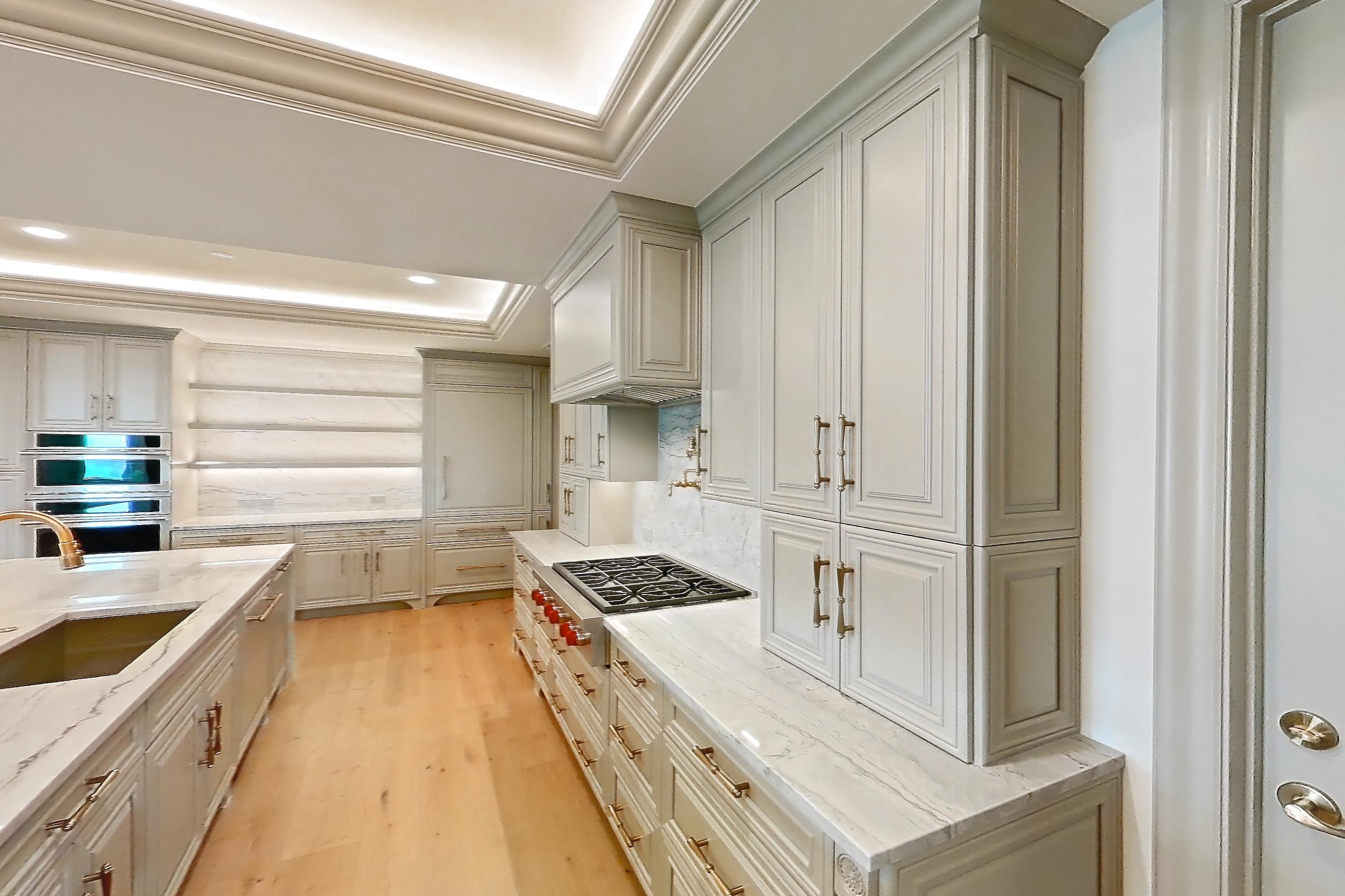 KITCHEN SPACE 2