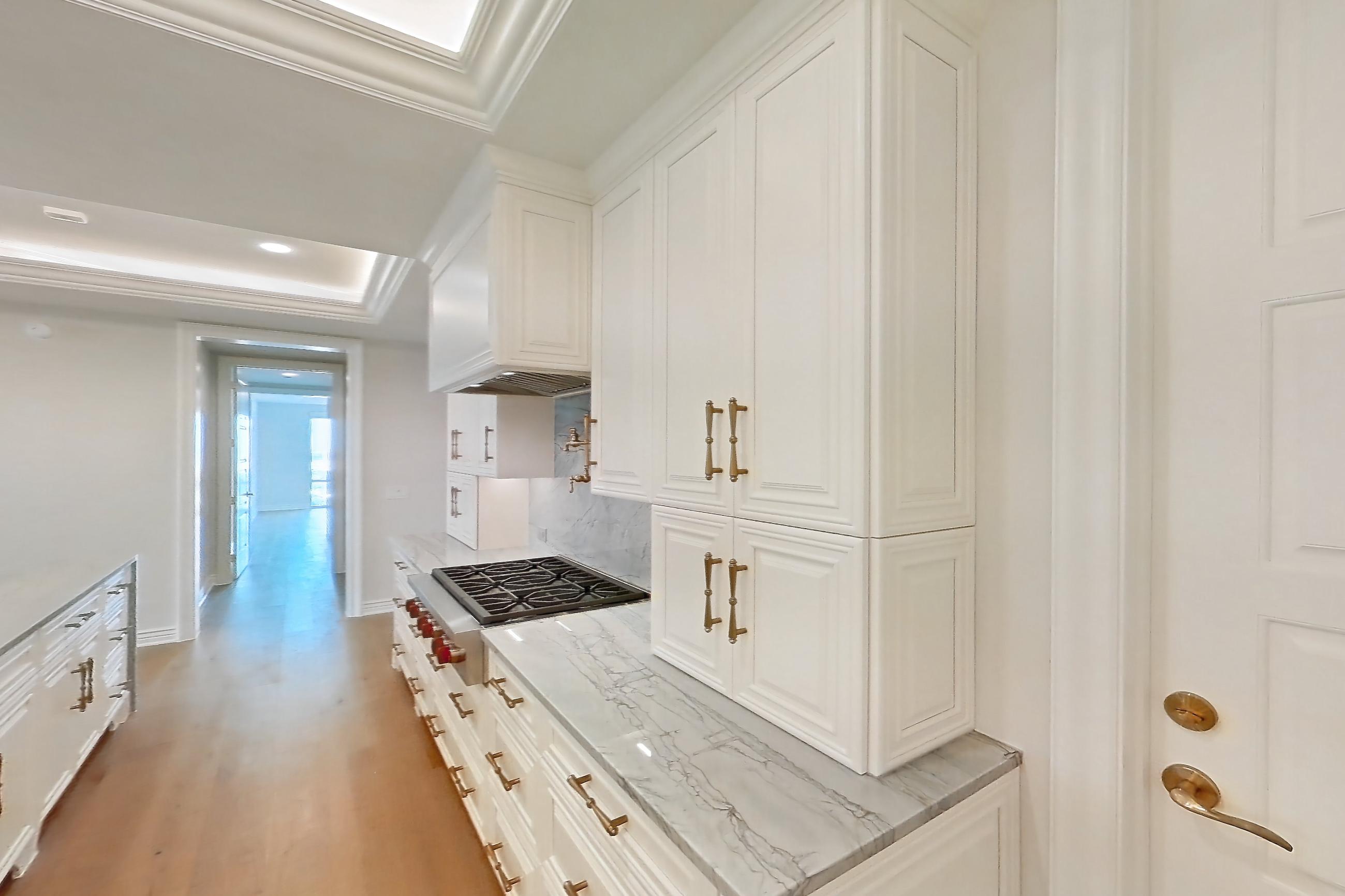 KITCHEN SPACE