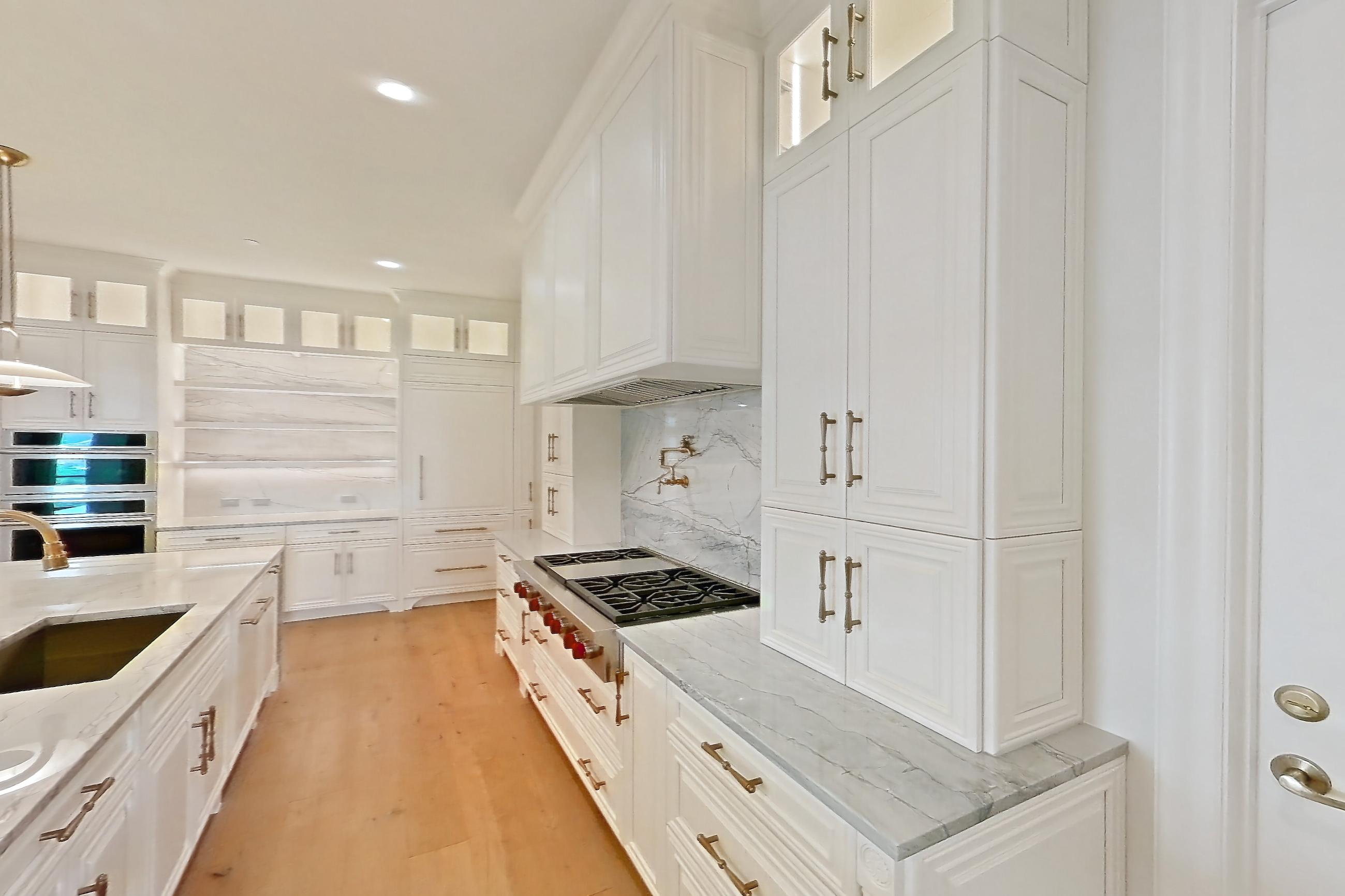 KITCHEN SPACE 2