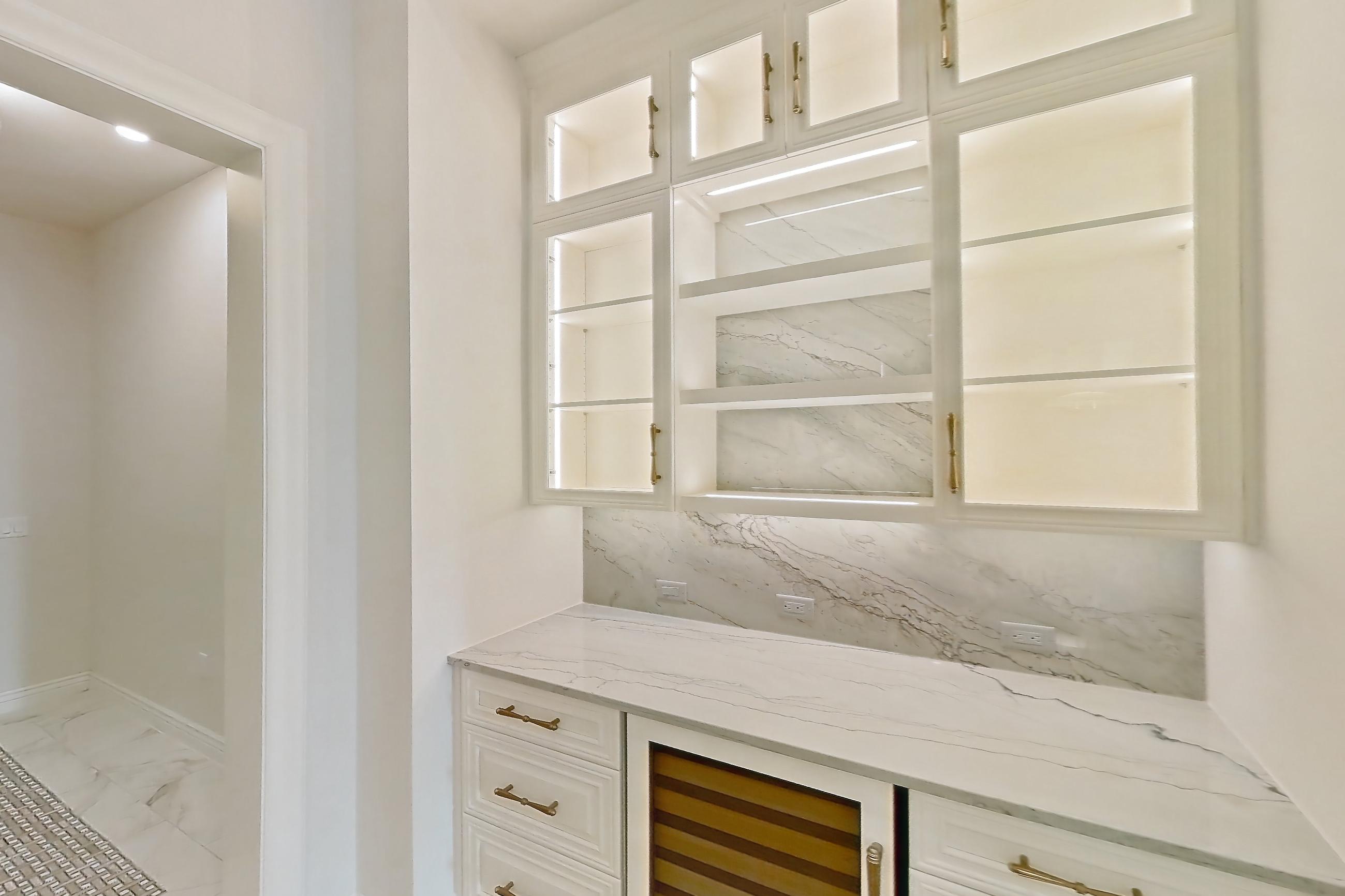 KITCHEN SPACE