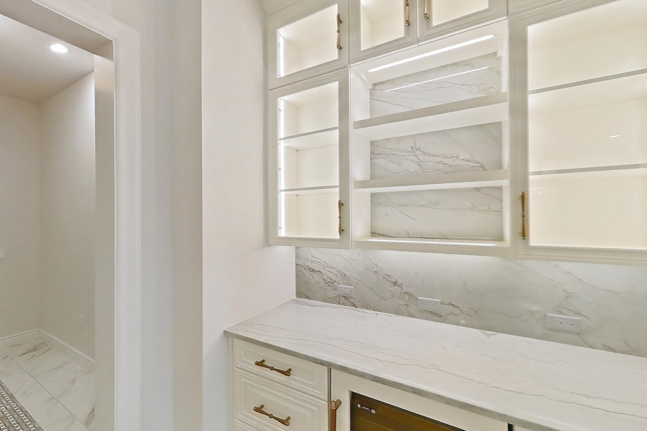 KITCHEN SPACE