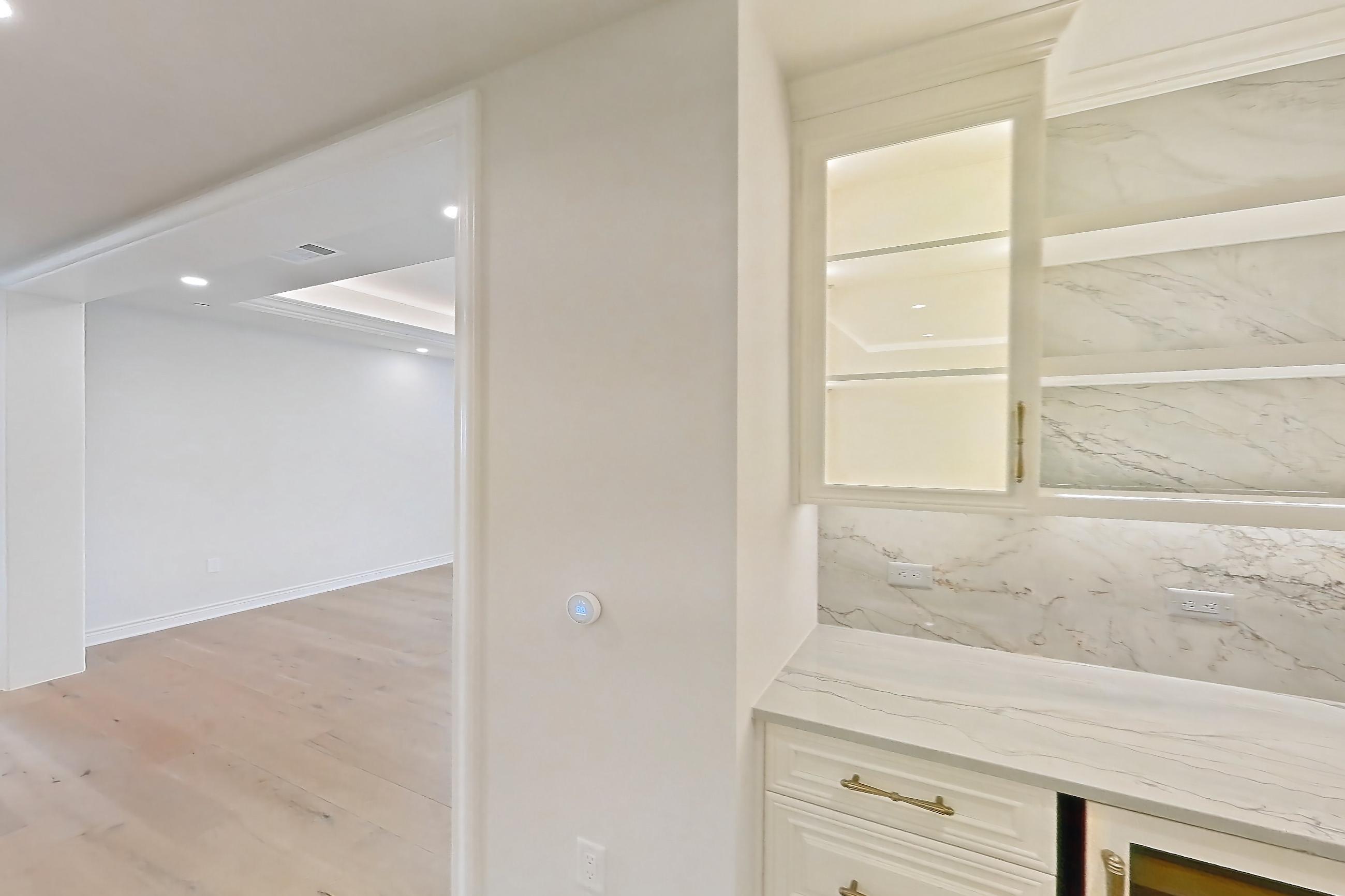 KITCHEN SPACE