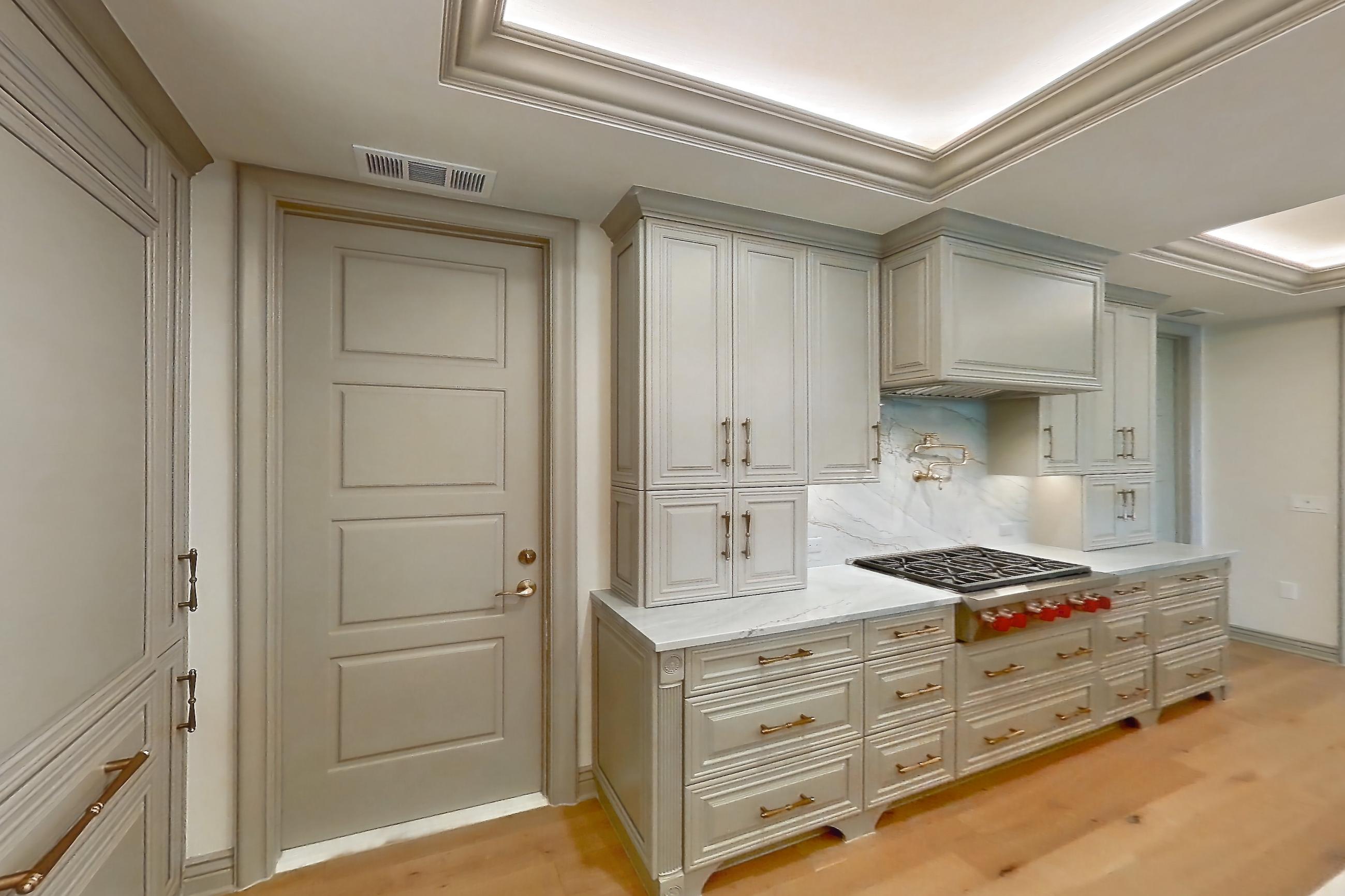 KITCHEN SPACE