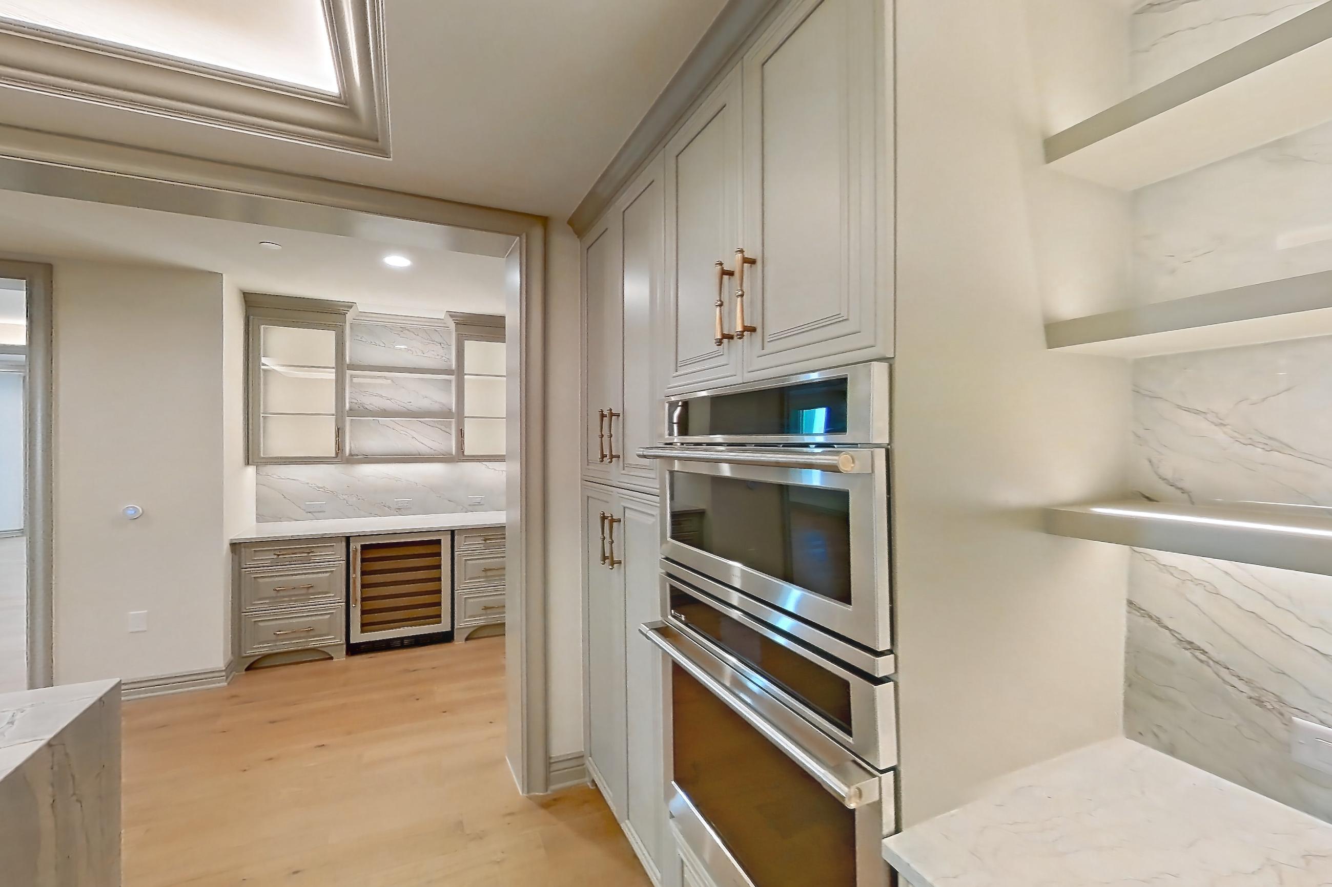KITCHEN SPACE