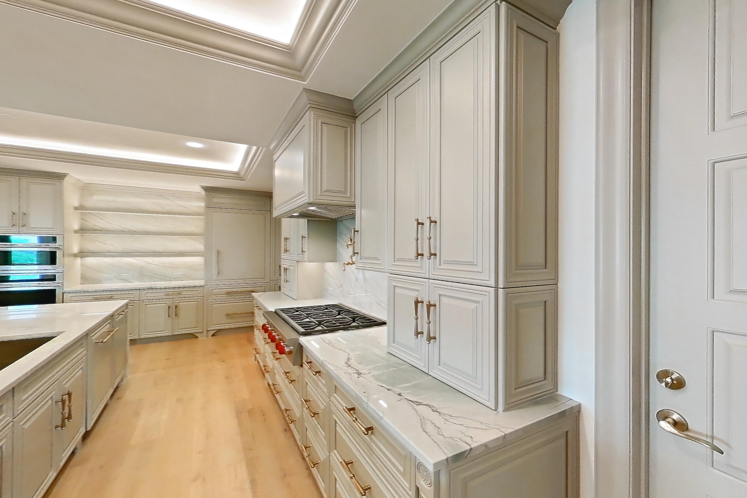 KITCHEN SPACE 2