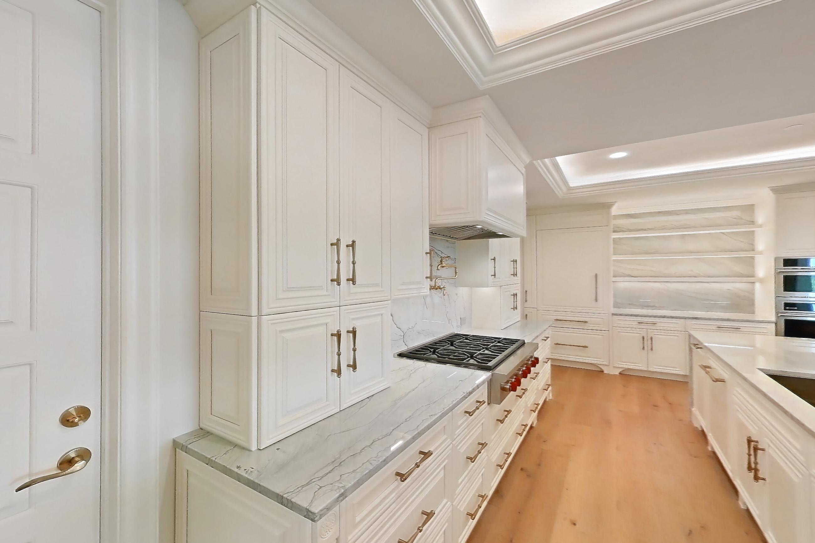 KITCHEN SPACE 2