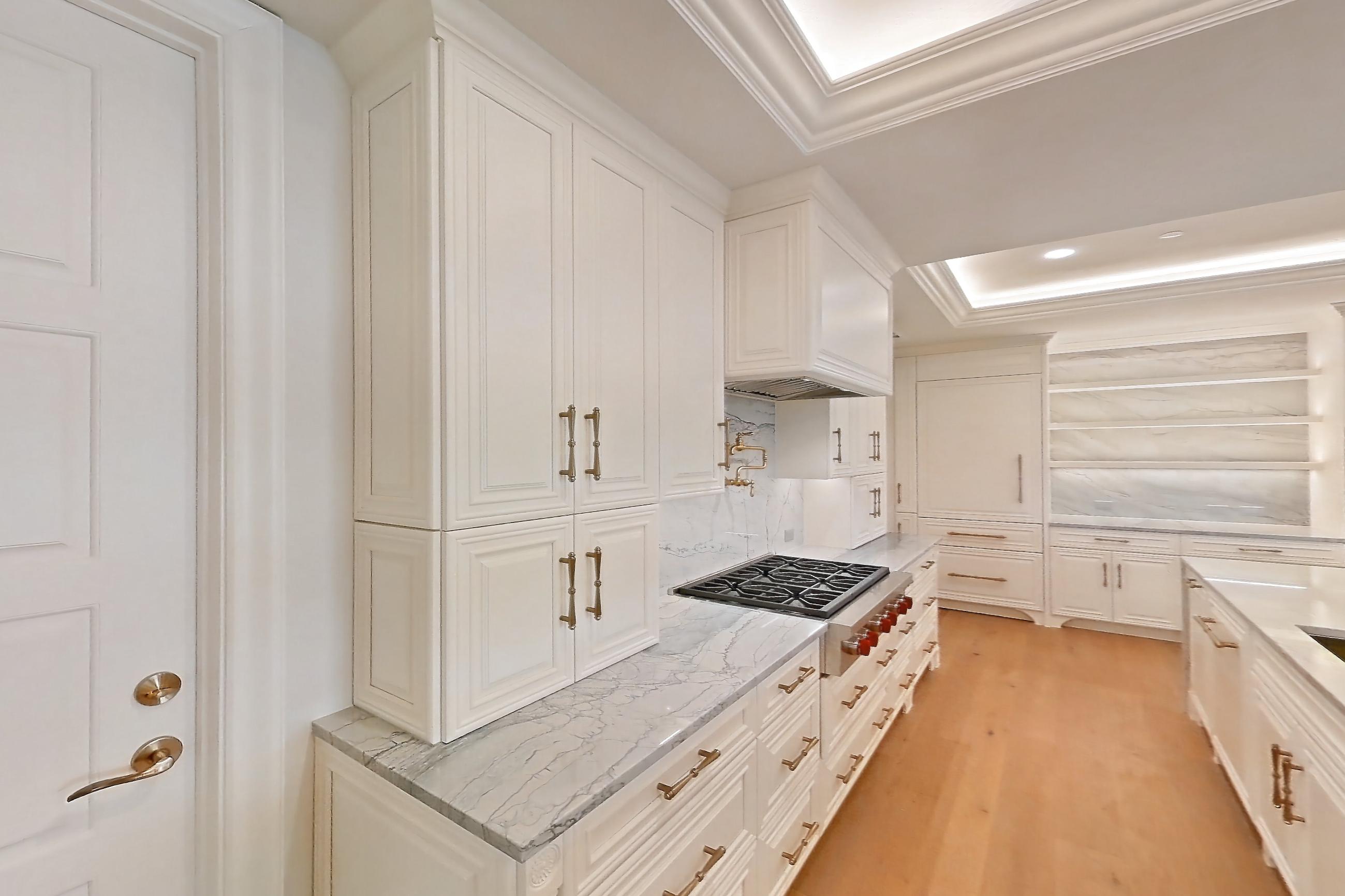 KITCHEN SPACE 2
