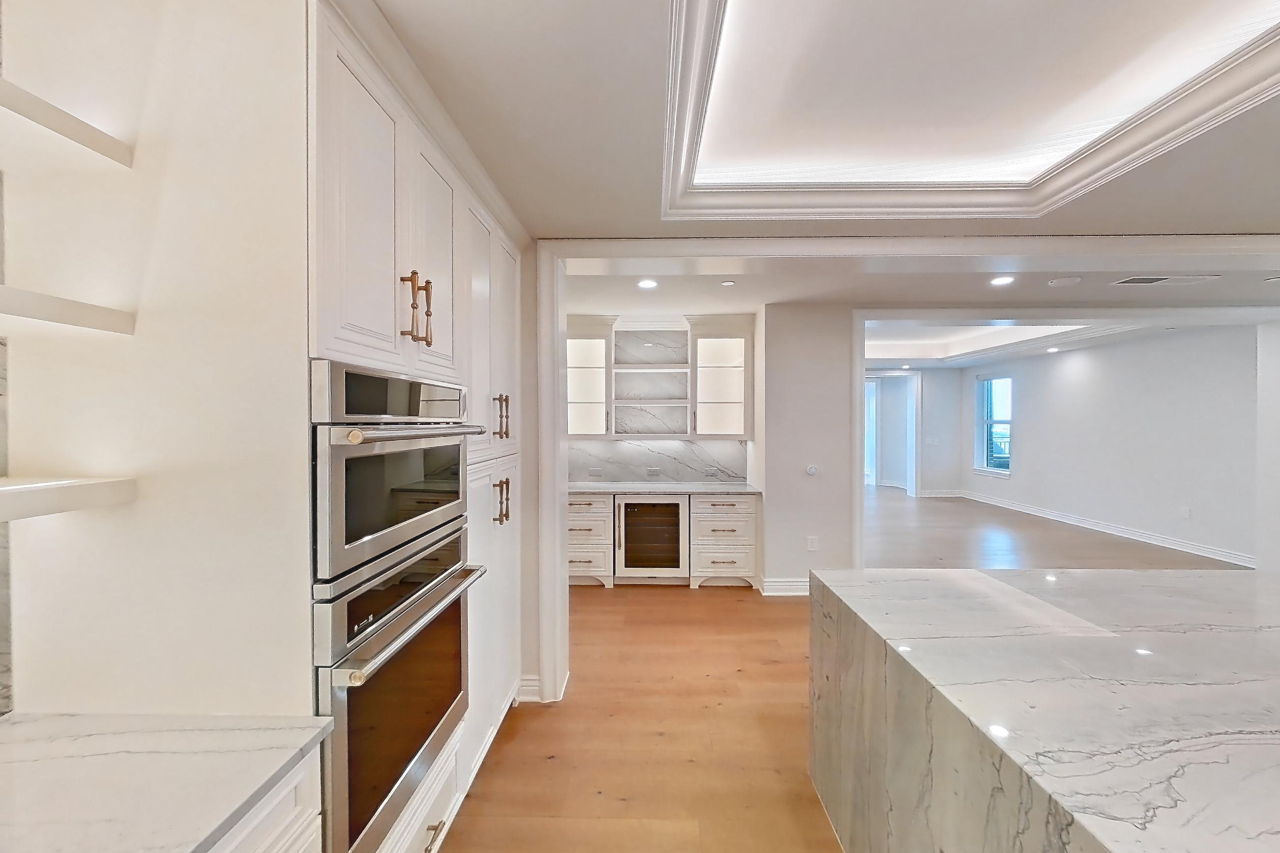 KITCHEN SPACE