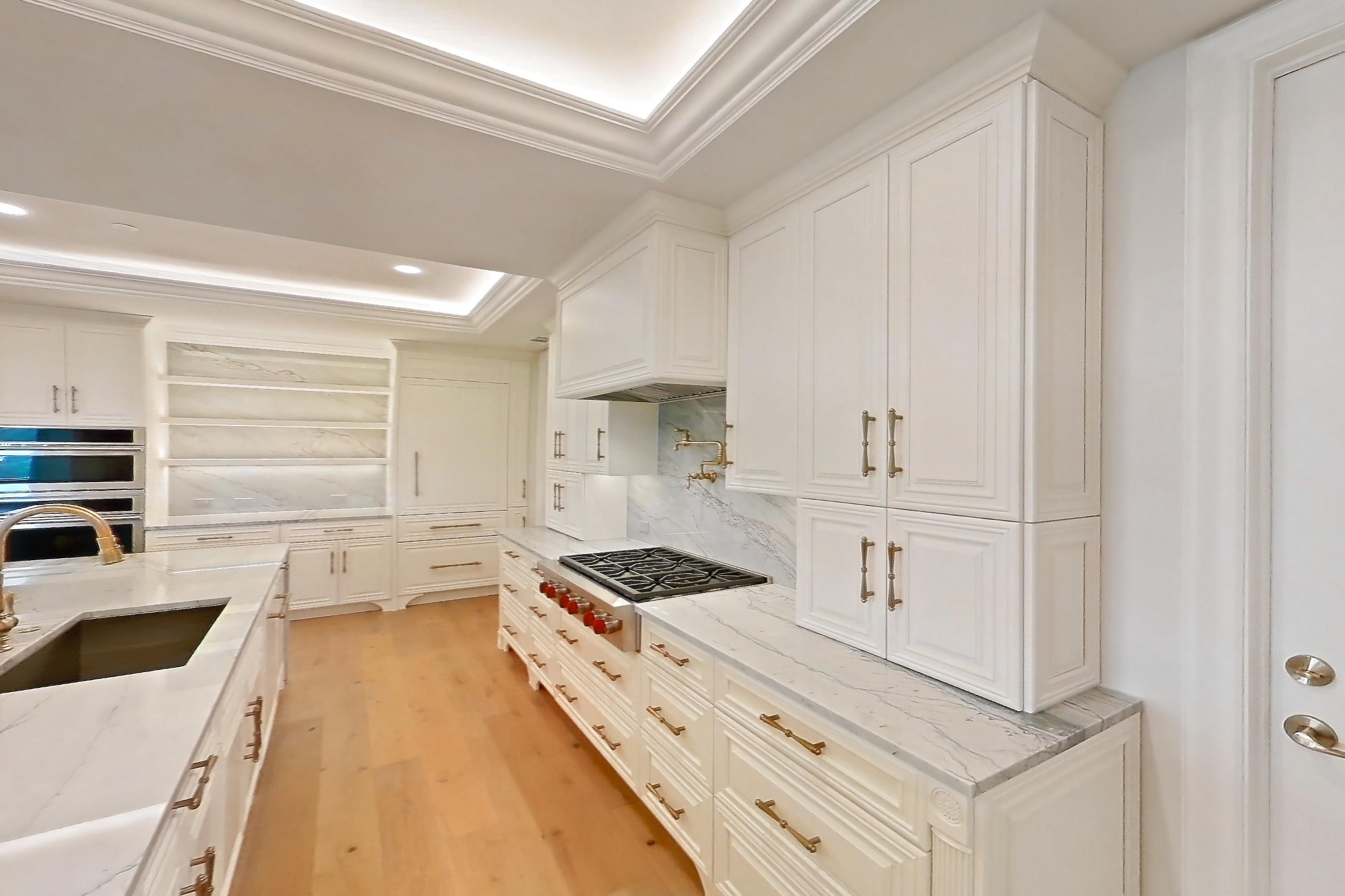 KITCHEN SPACE 2