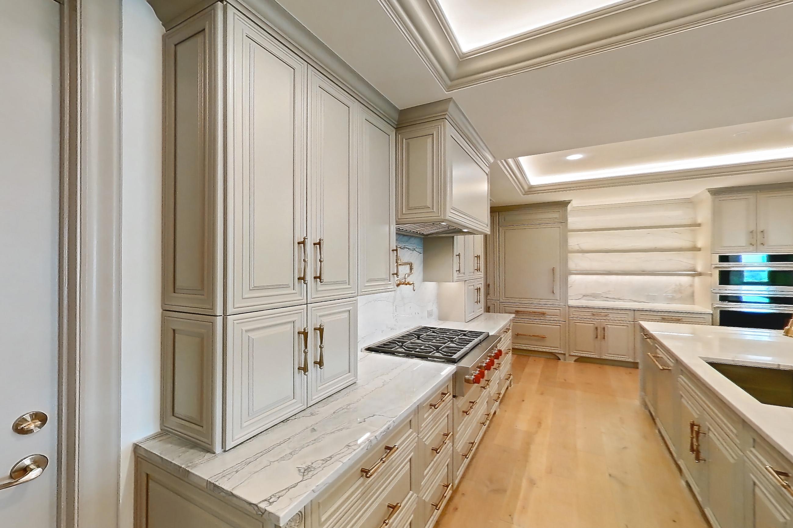 KITCHEN SPACE 2